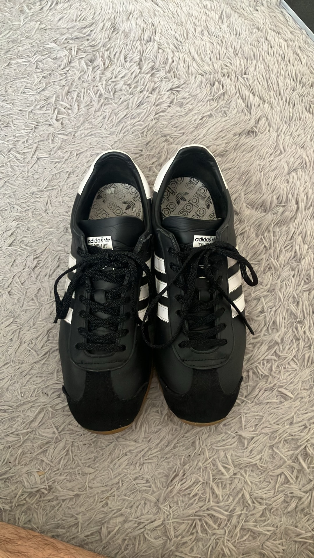 adidas Country OG "Core Black/Footwear White"
