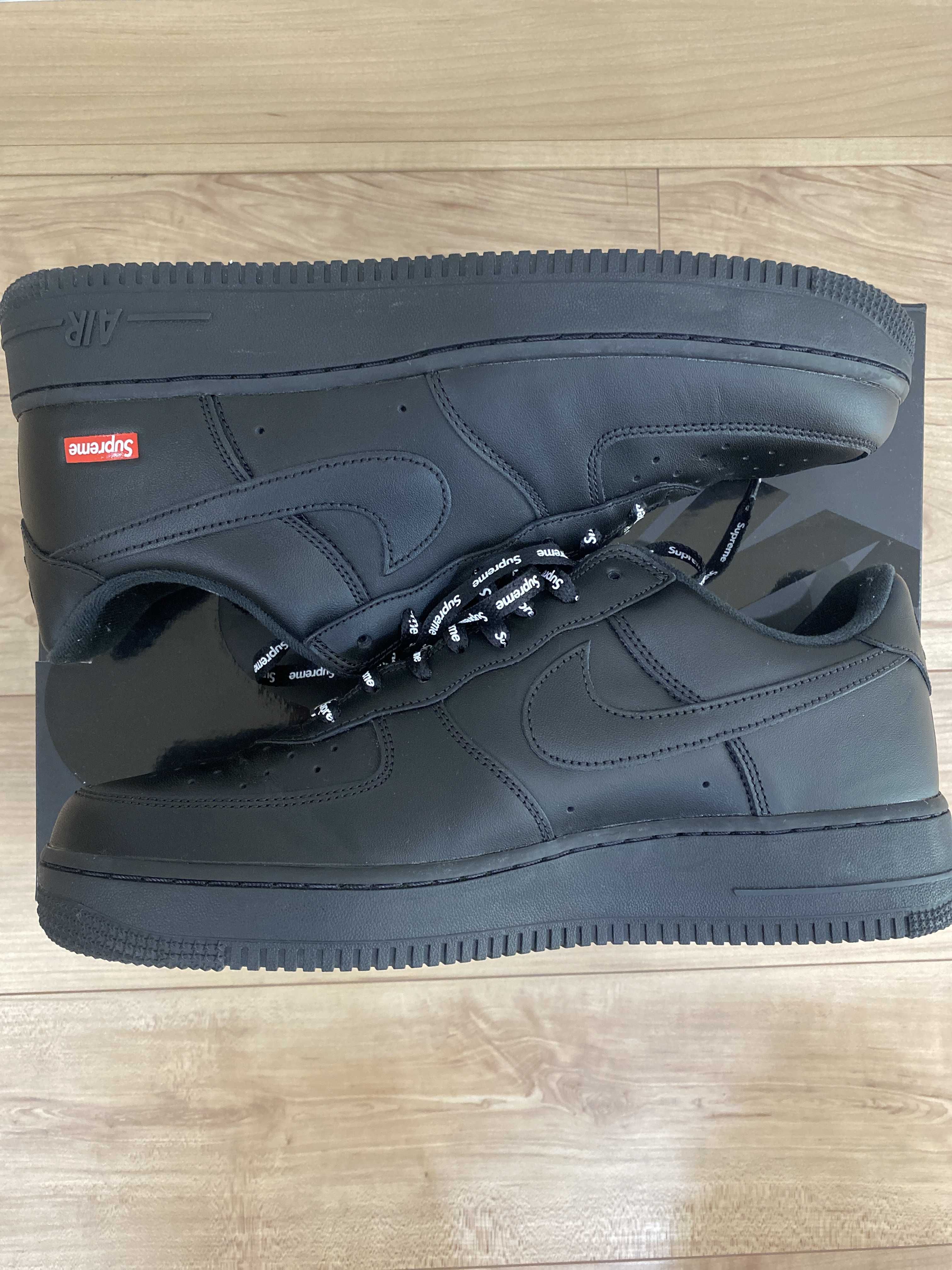 Supreme × Nike Air Force 1 Low "Black"