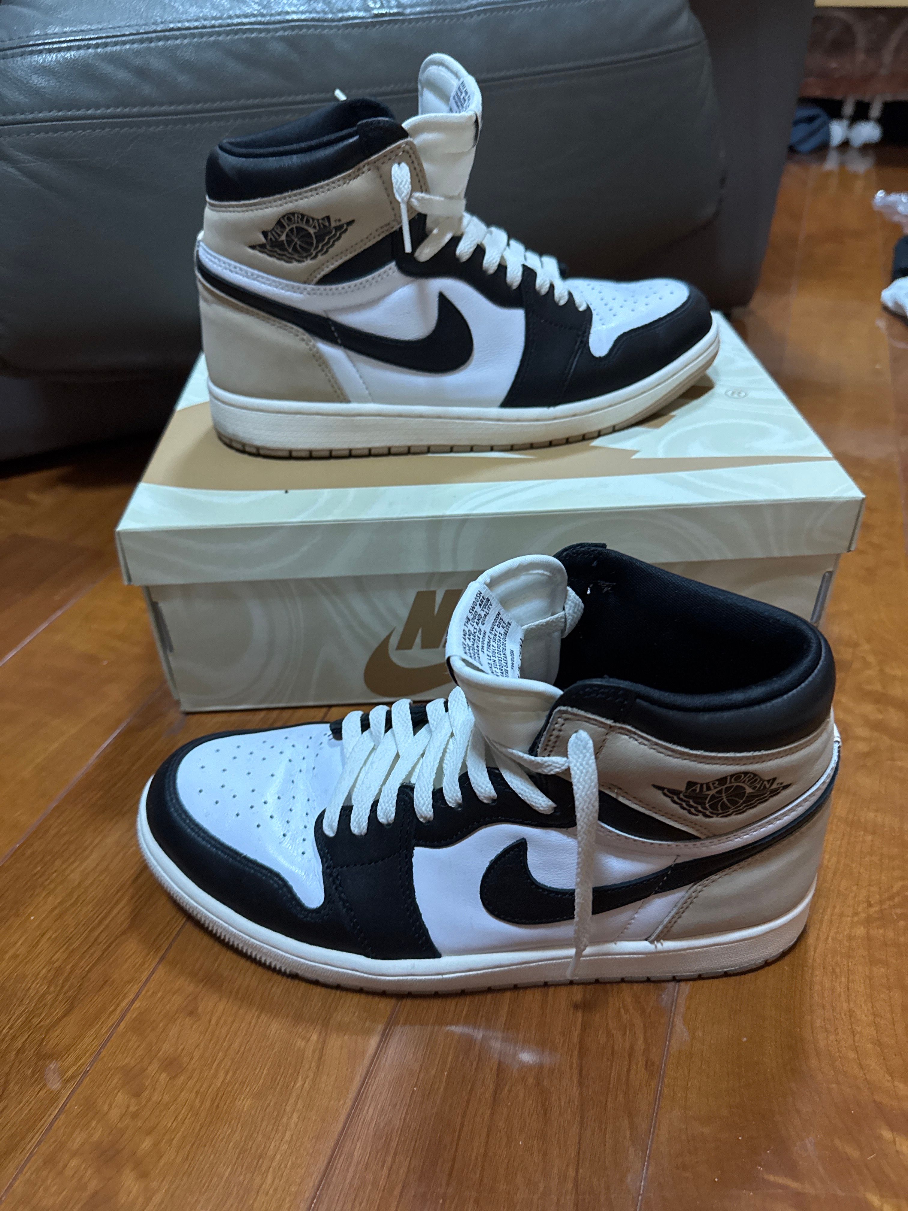 Nike Women's Air Jordan 1 Retro High OG "Latte"