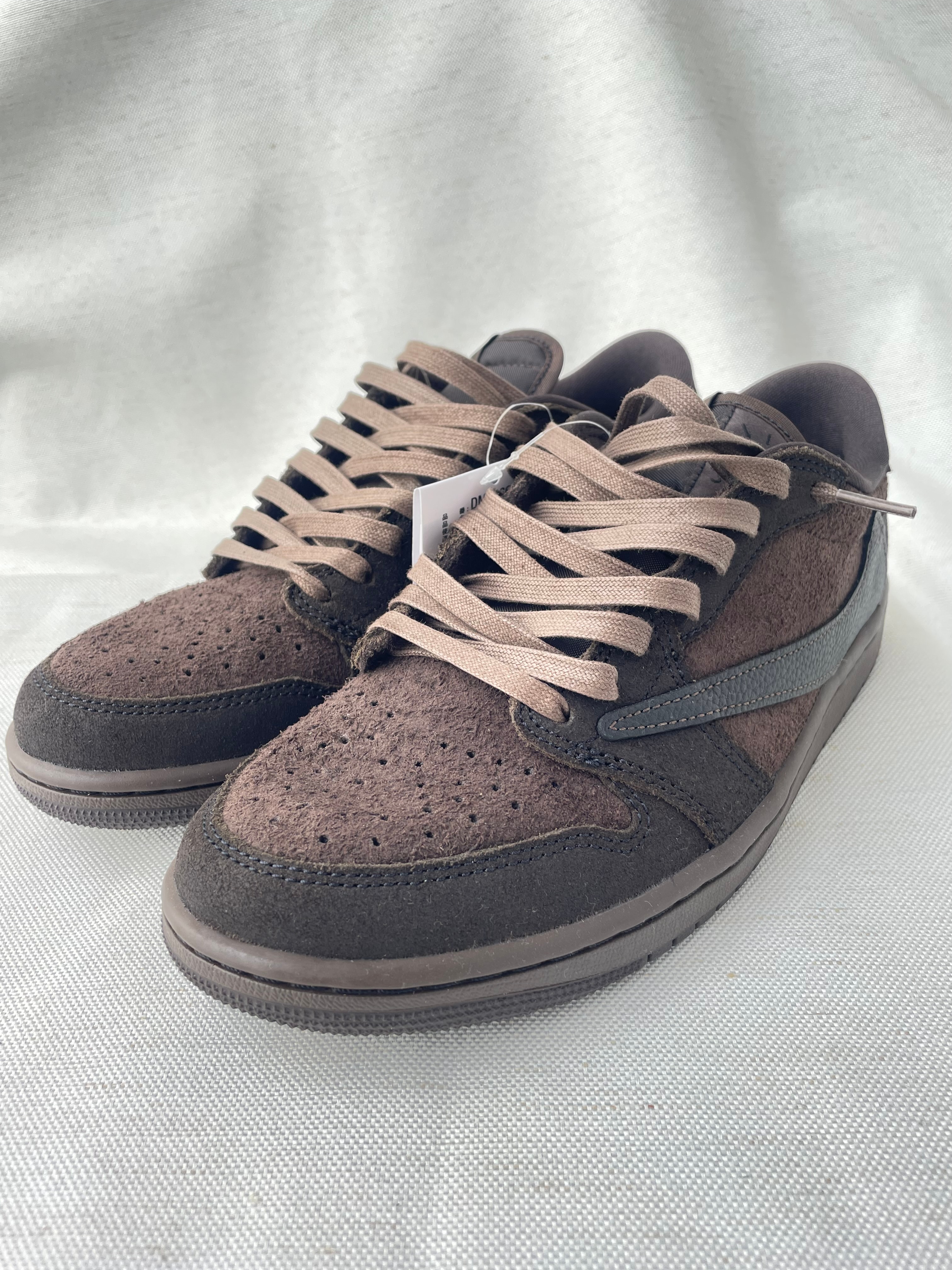 Travis Scott × Nike Air Jordan 1 Low OG SP "Velvet Brown and Dark Mocha"