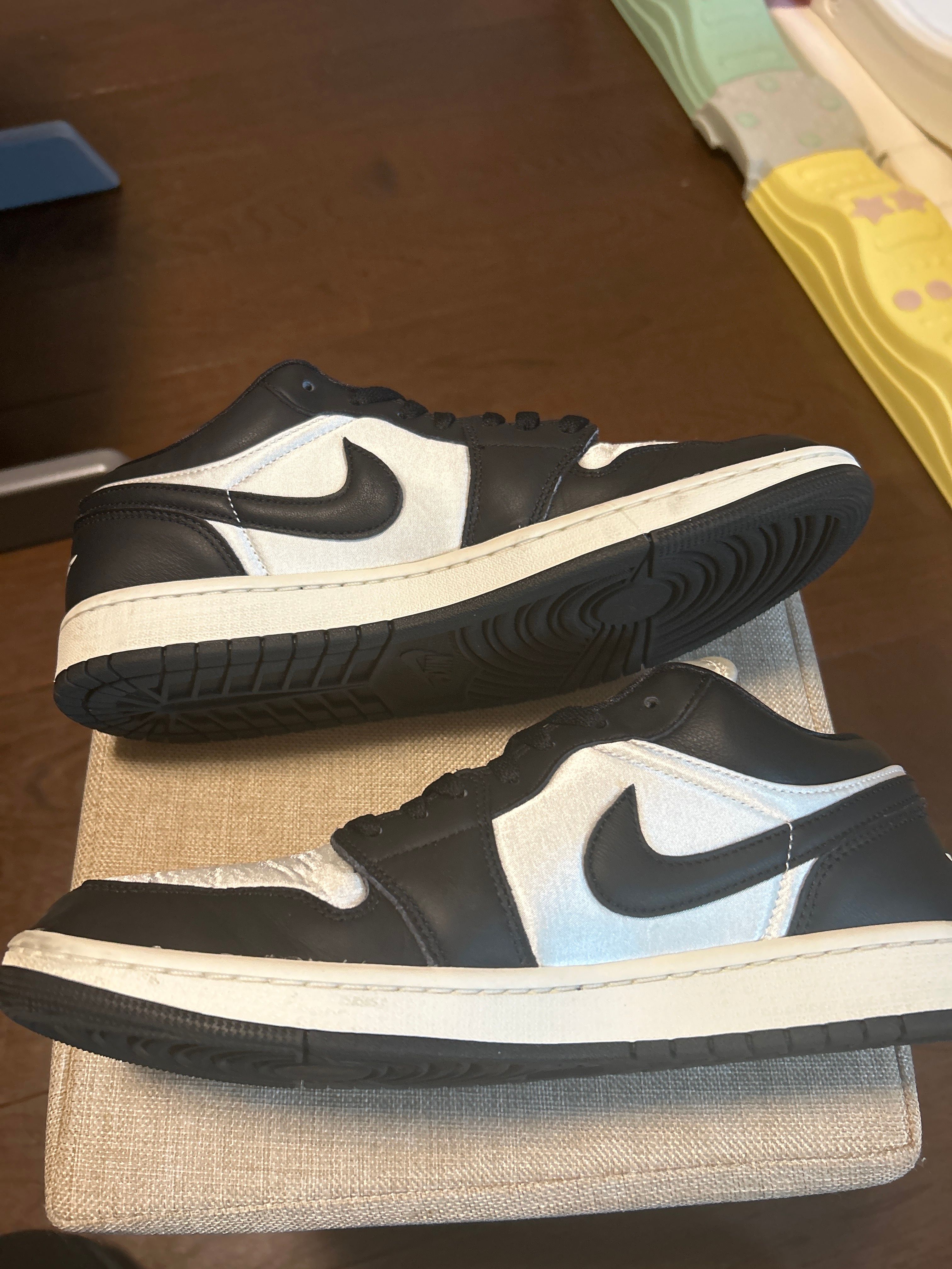 Nike Women's Air Jordan 1 Low SE "Vintage Panda"