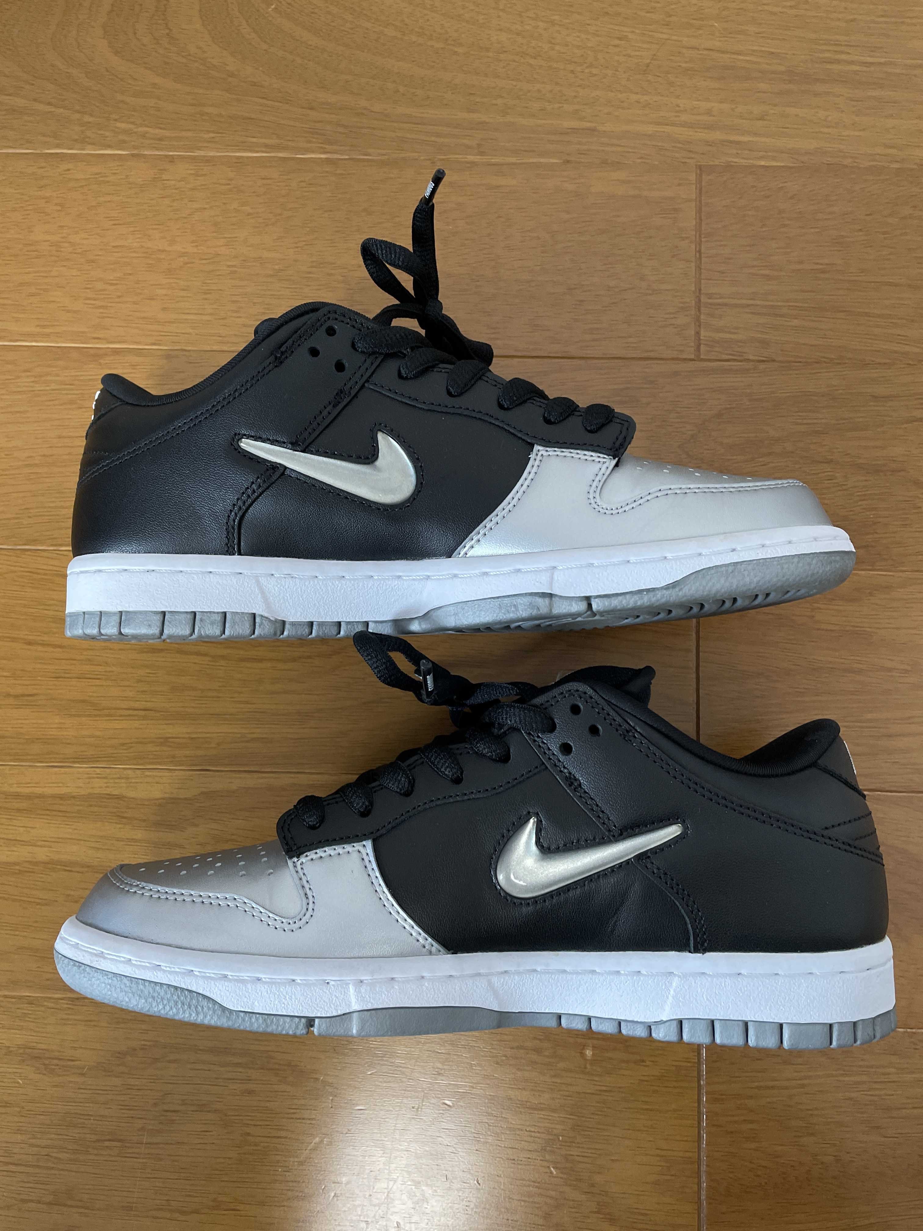 Supreme × Nike Dunk Low "Metallic Silver/Black"