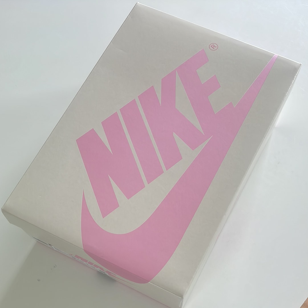 Travis Scott × Nike Air Jordan 1 Retro Low OG "Sail/Tropical Pink"