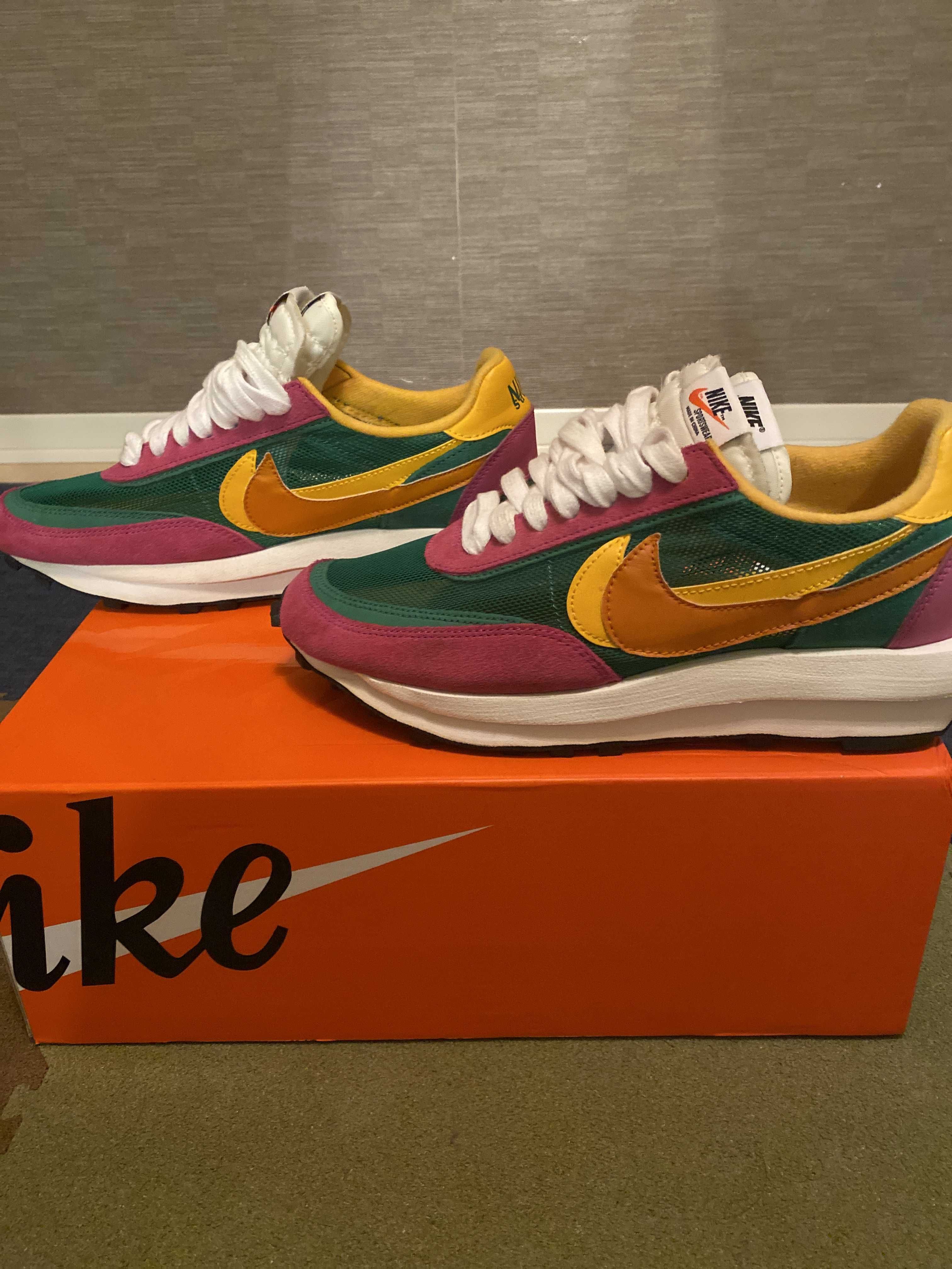sacai × NIKE LDV WAFFLE "PINE GREEN"