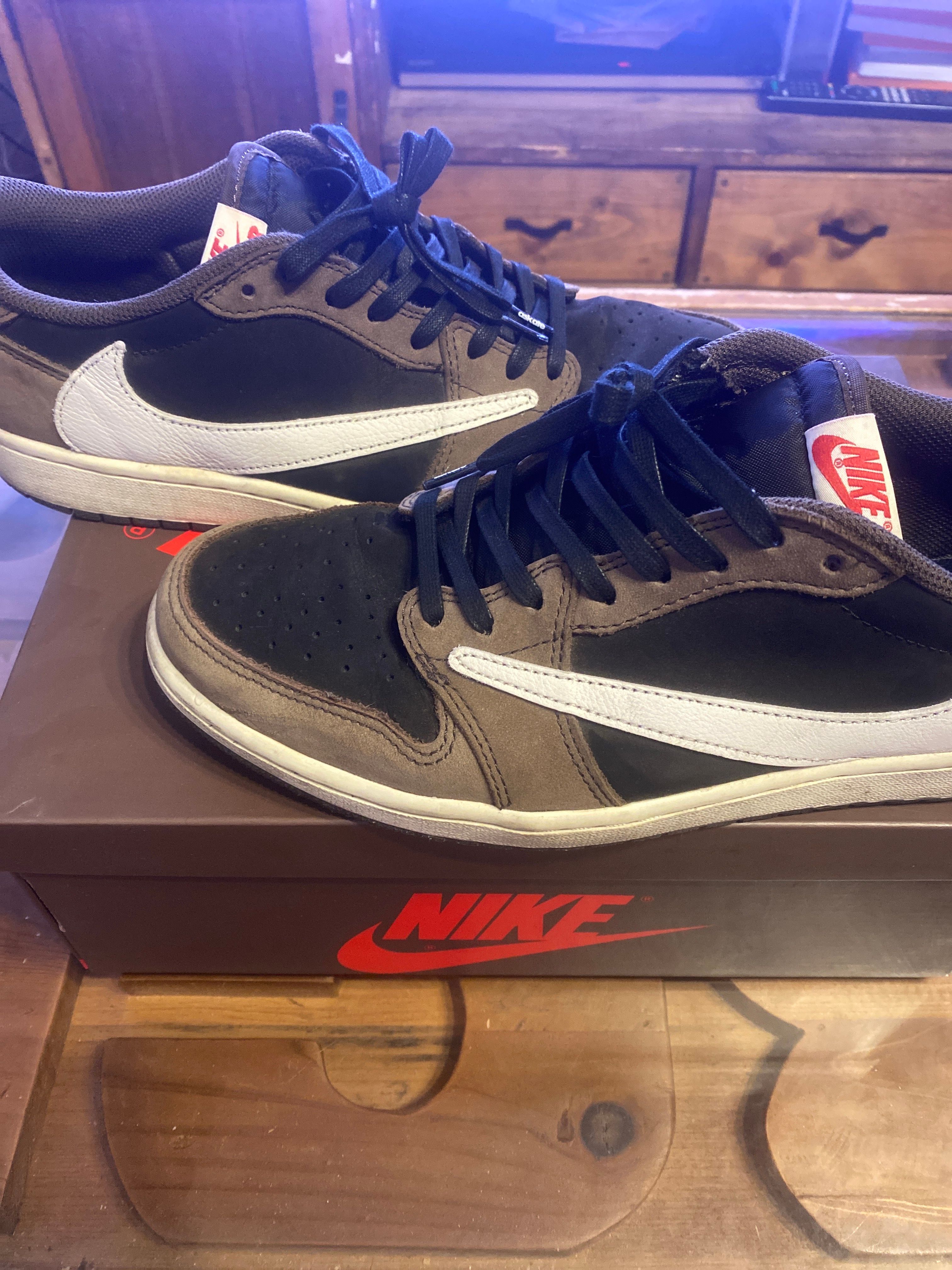 Travis Scott × Nike Air Jordan 1 Low OG SP-T "Black/Dark Mocha"