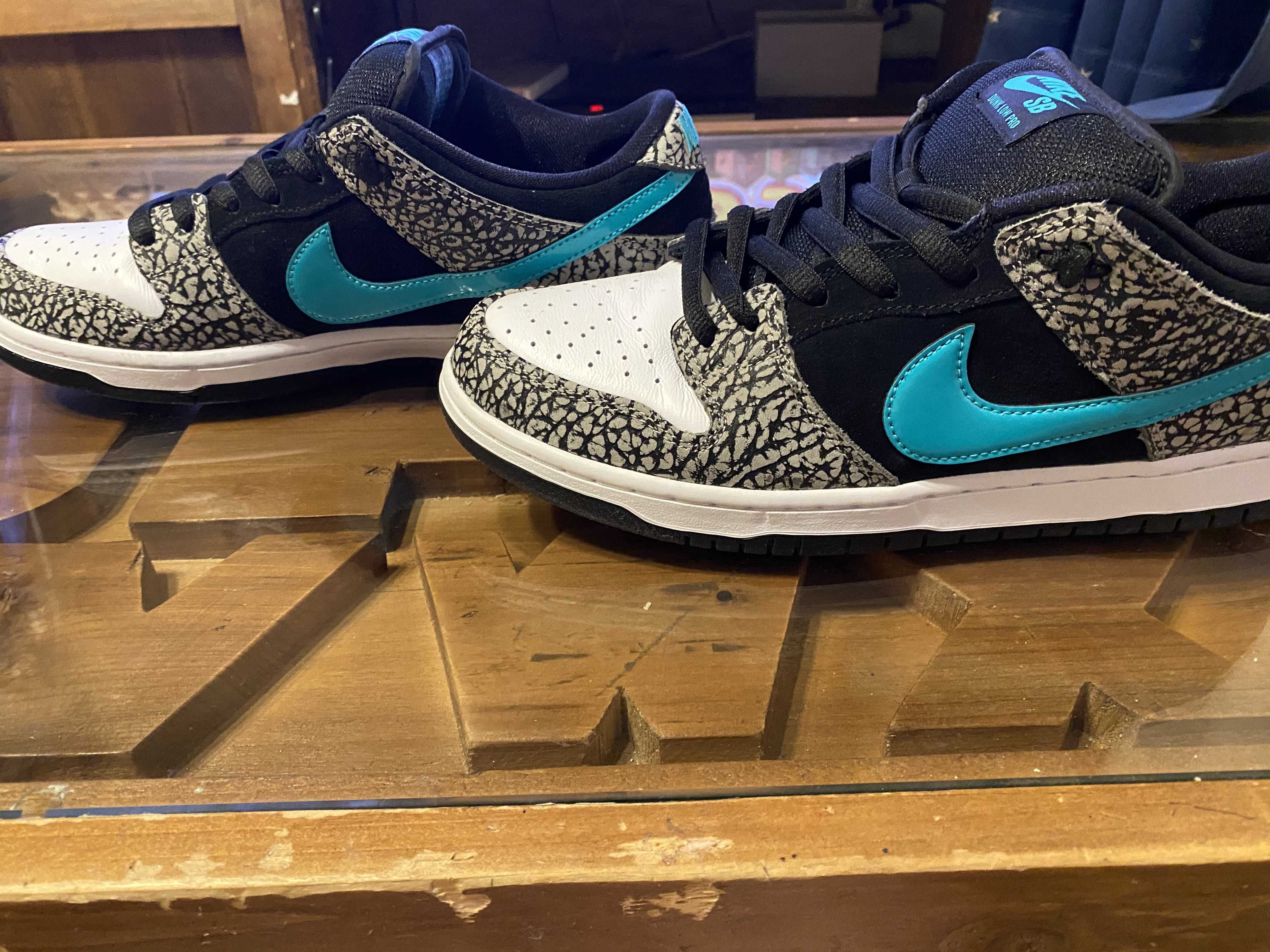 Nike SB Dunk Low "Elephant/Safari"