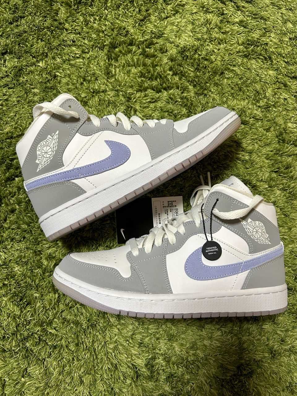 Nike Women's Air Jordan 1 Mid "Wolf Grey"