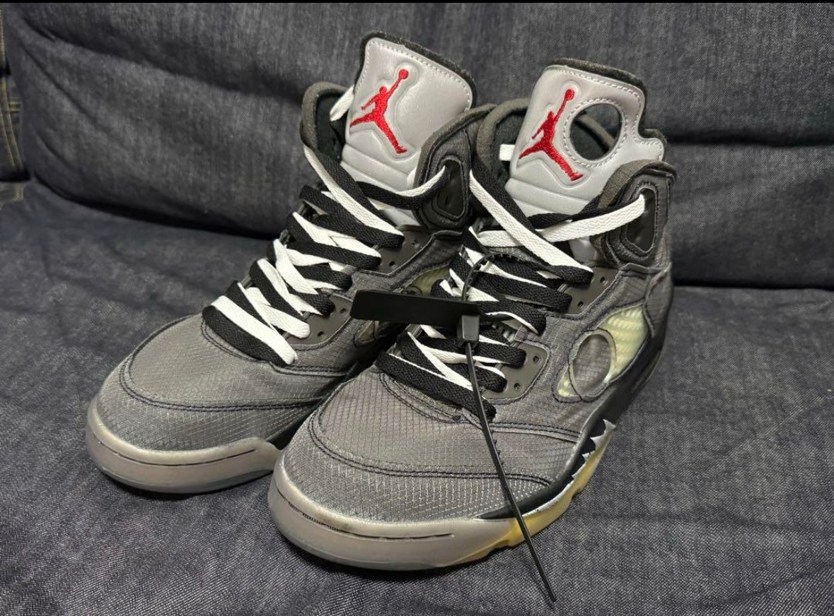 Off-White × Nike Air Jordan 5 "Black/Muslin/Fire Red"