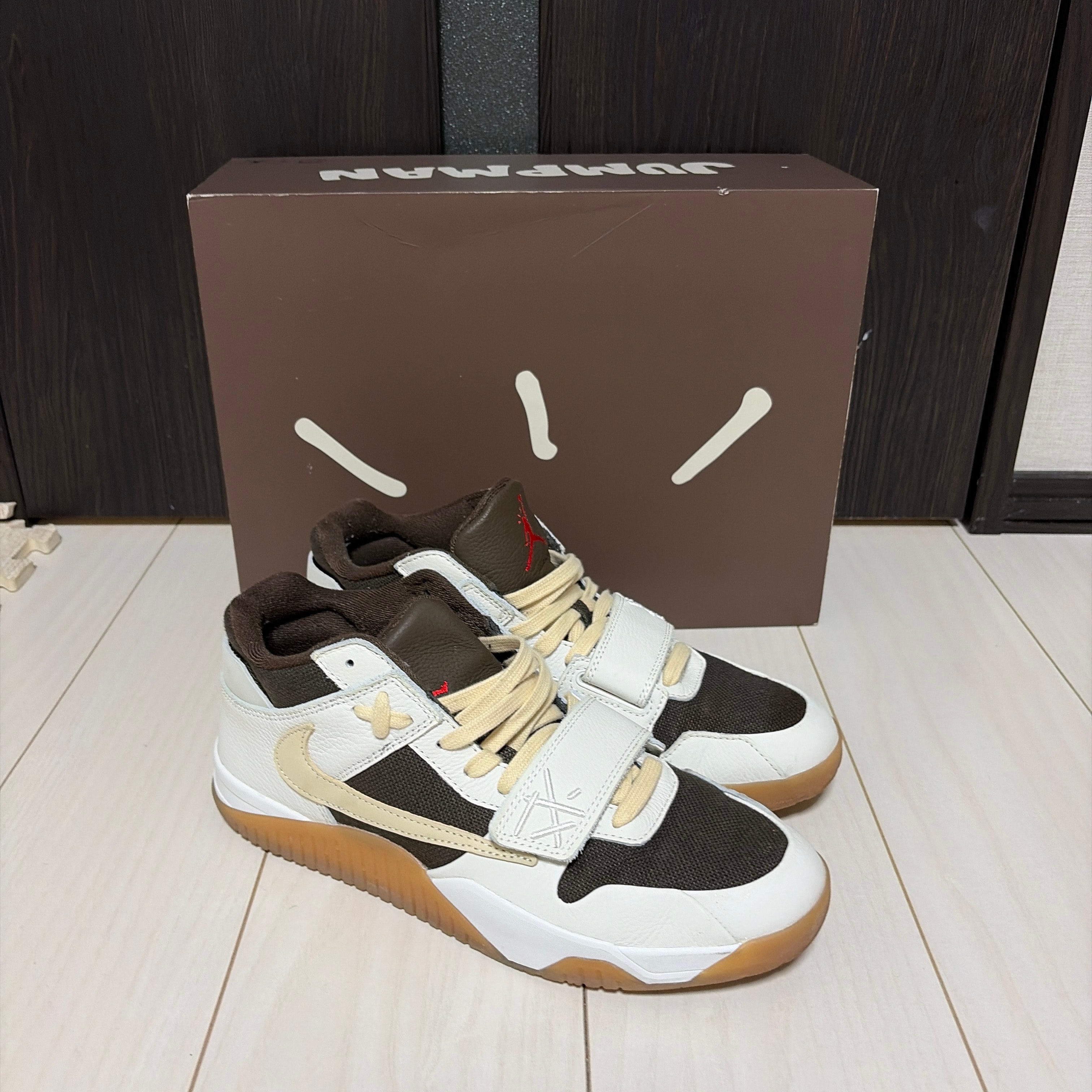 Travis Scott × Nike Jordan Jumpman Jack TR "Sail and Dark Mocha"