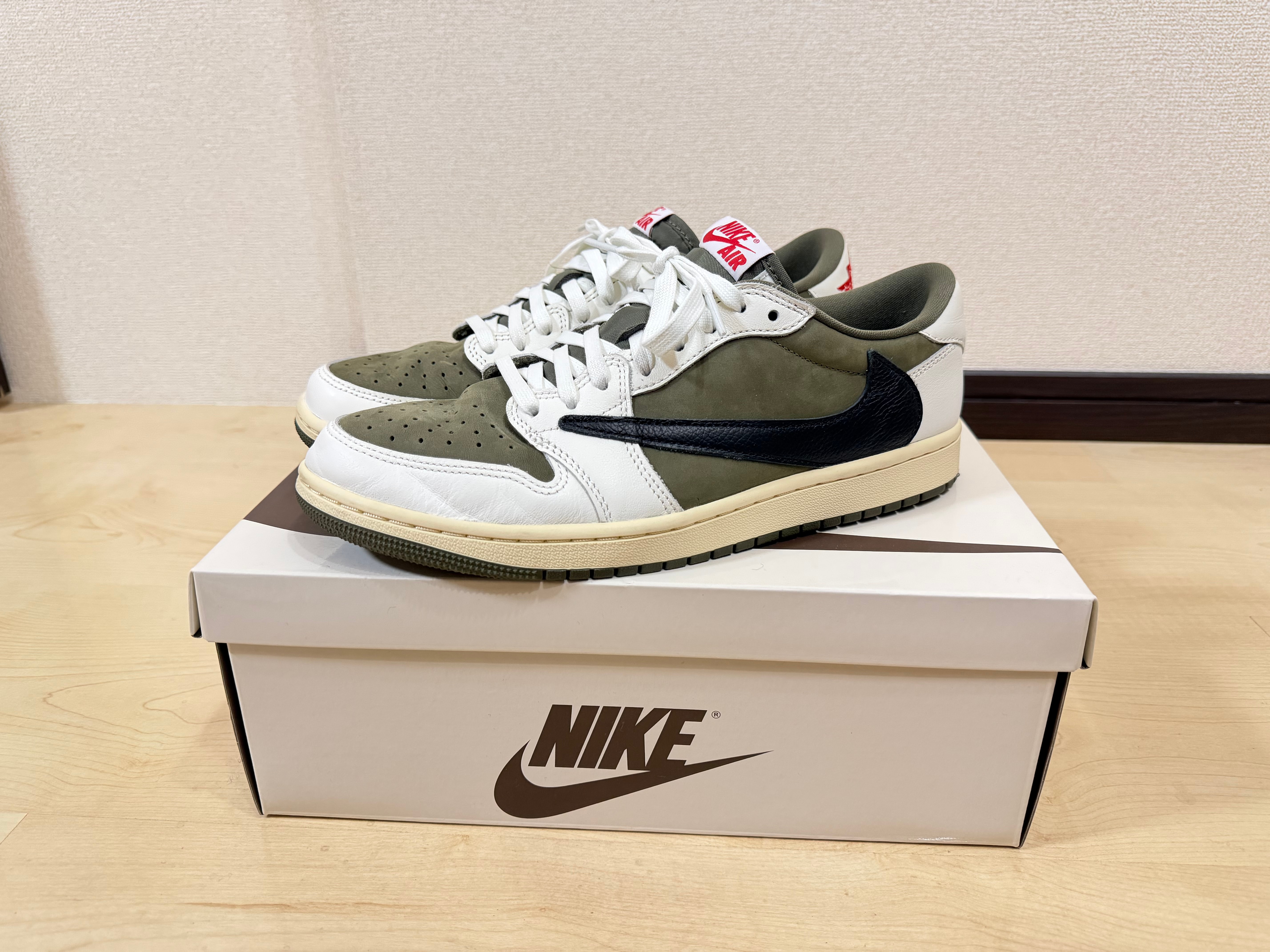 Travis Scott × Nike Air Jordan 1 Low OG SP "Reverse Olive"