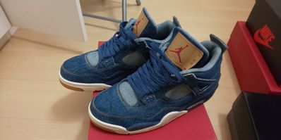 Nike × Levi's Air Jordan 4 "Denim"(タグ:LEVIS®)