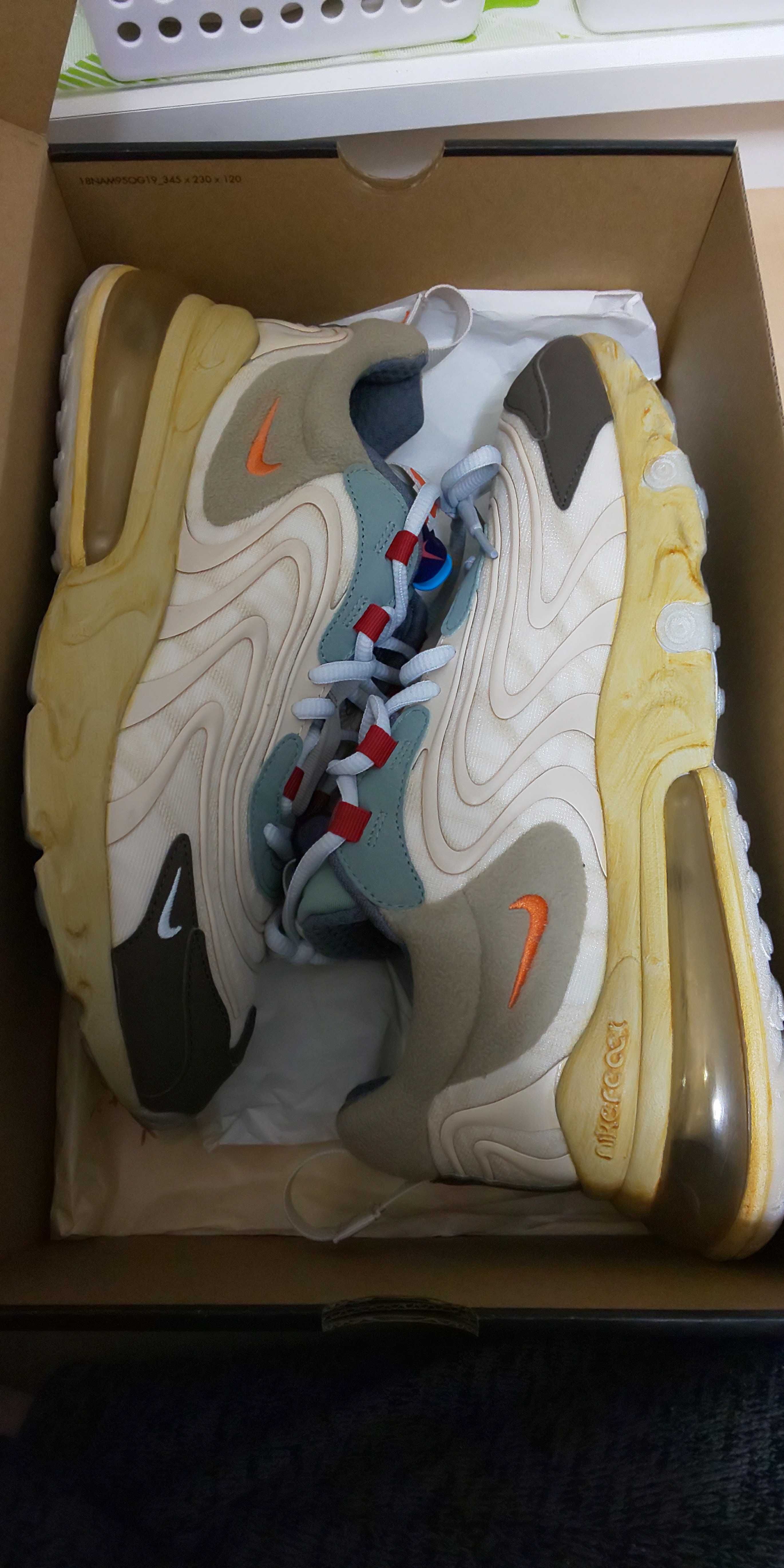 Travis Scott  × Nike Air Max 270 "Cactus Trails"