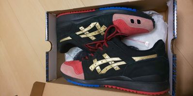 Ronnie Fieg × Asics Gel-Lyte III Tokyo Trio 252.1 "Black/Gold"