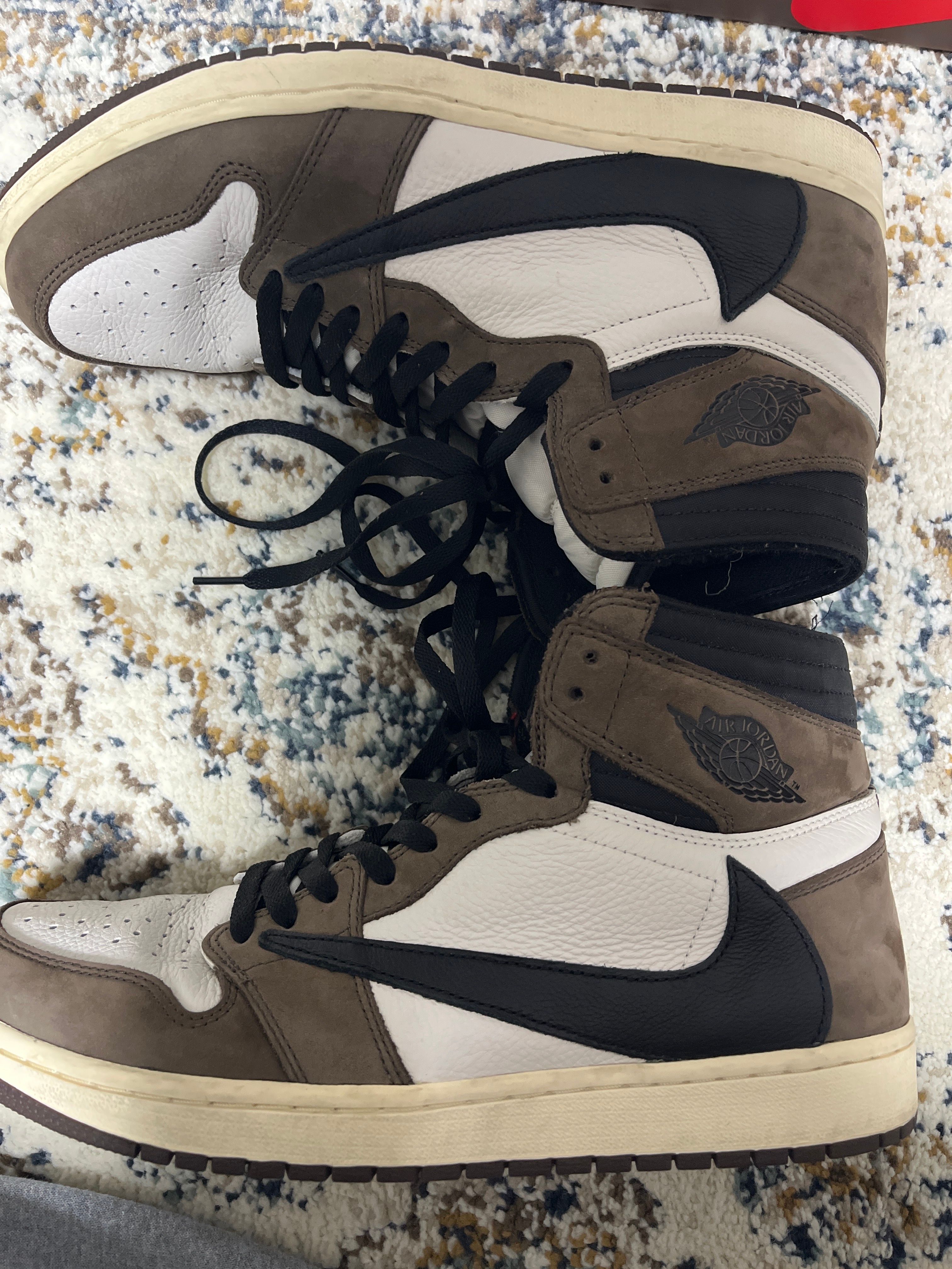 Travis Scott × Nike Air Jordan 1 Retro High OG TS SP "Sail/Dark Mocha"