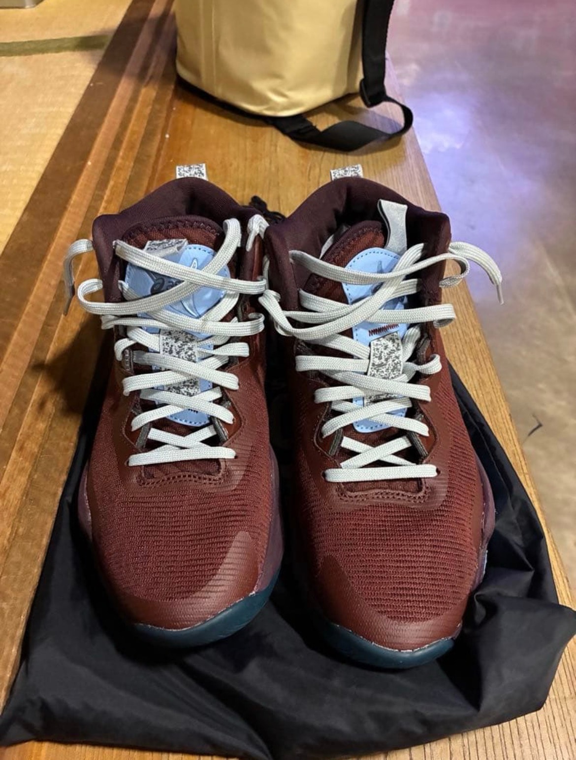 Asics Nova Surge 3 "Dark Red Planet/Piedmont Grey"