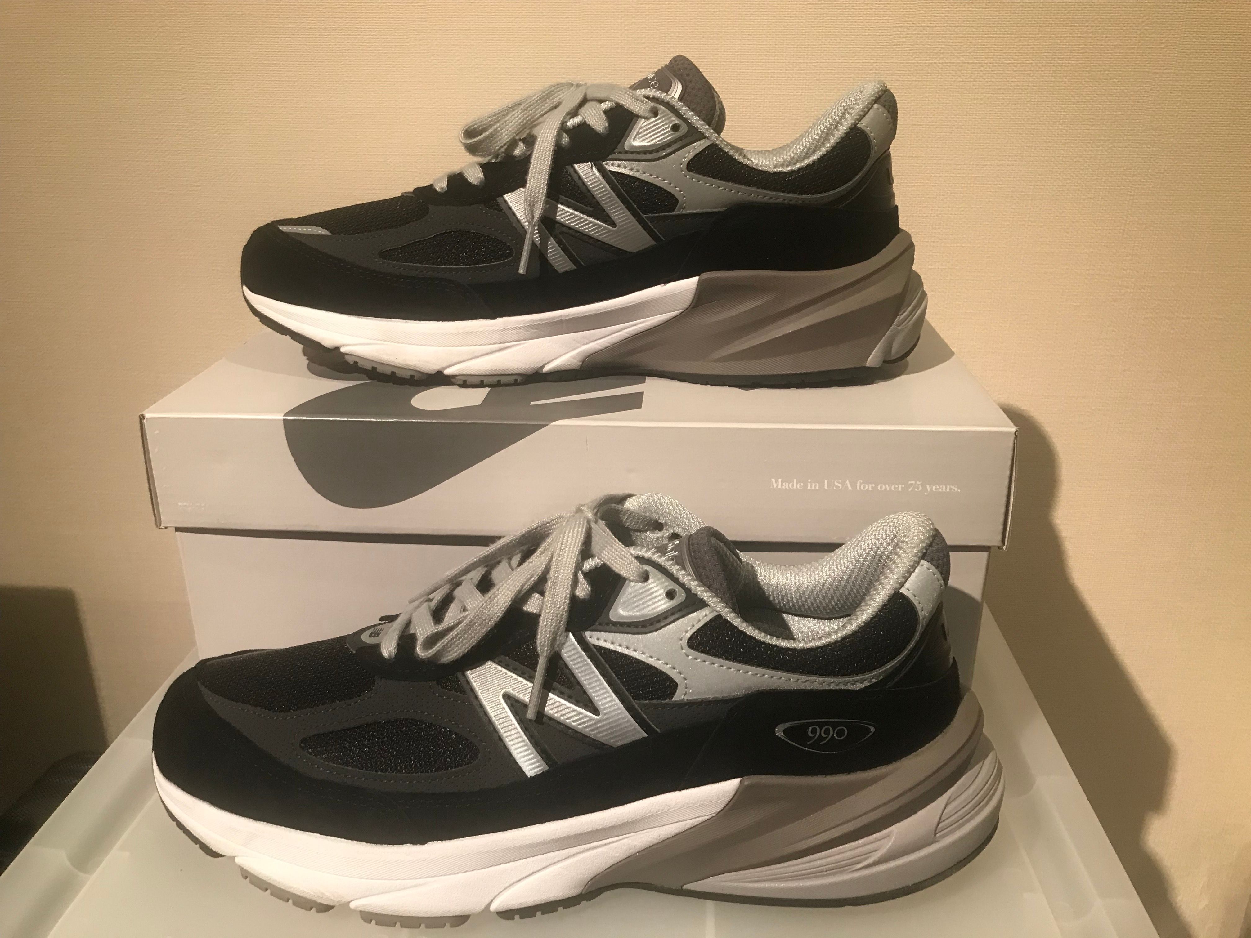 New Balance 990V6 "Black" (Heel NB Logo)