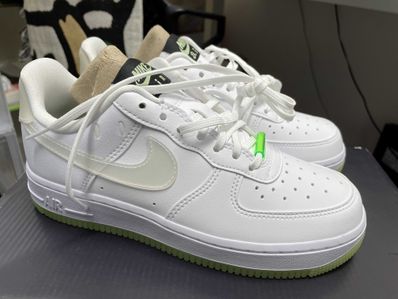 Nike Women's Air Force 1 Low '07 LX "White"