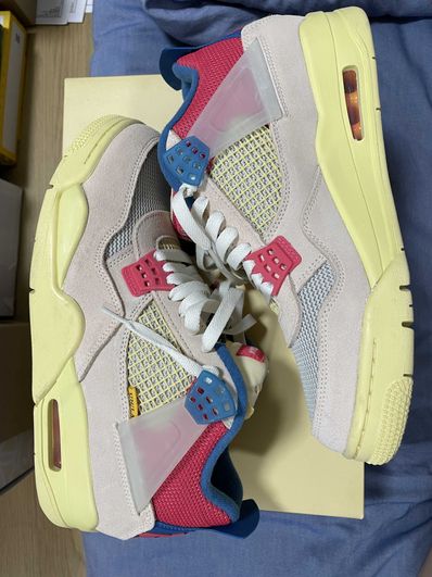 UNION × Nike Air Jordan 4 SP "Guava Ice/Light Fusion Red"