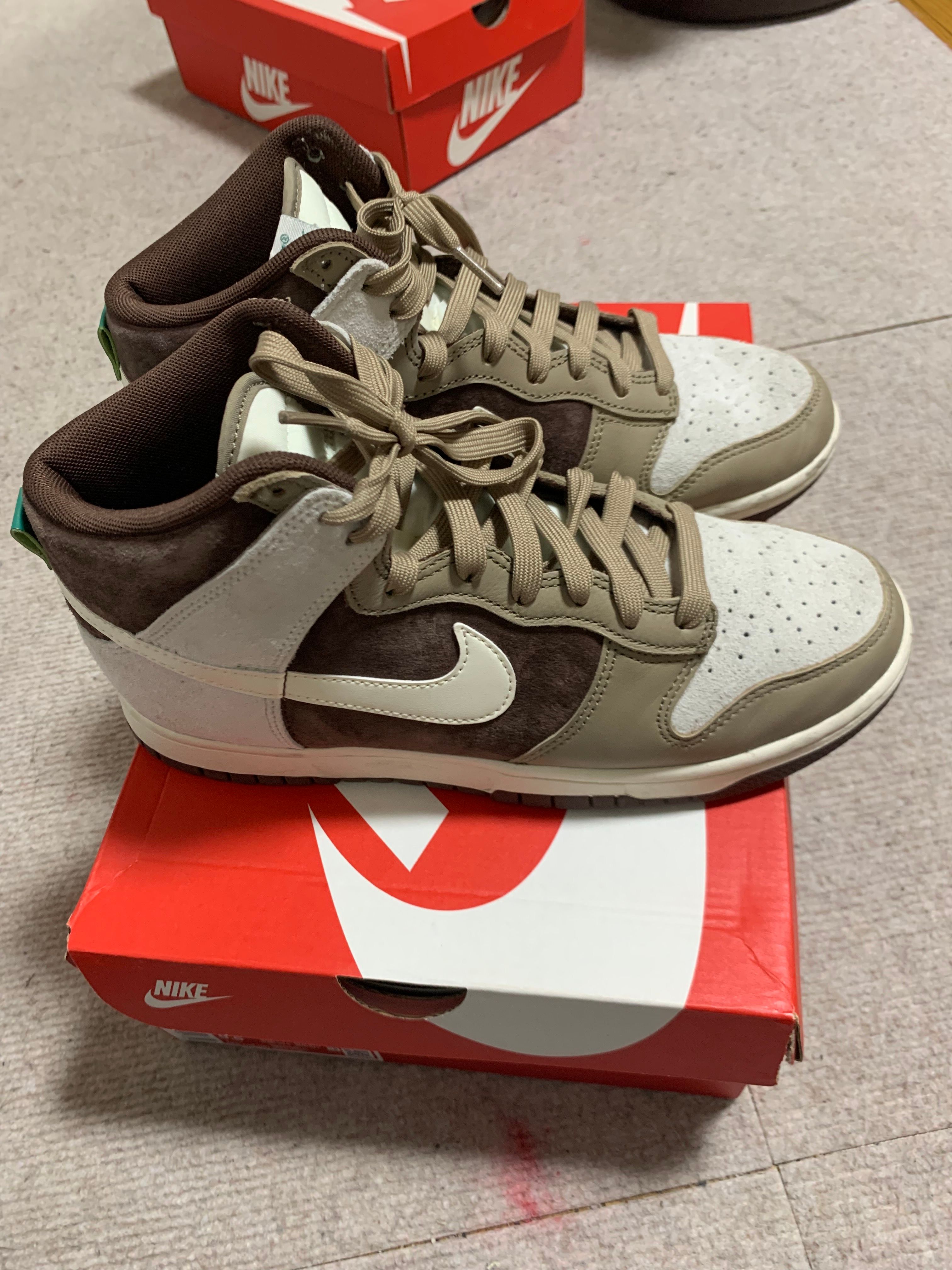 Nike Dunk High PRM "Light Chocolate"