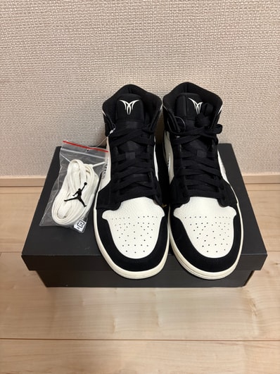 NIKE AIR JORDAN 1 MID "EQUALITY" (2019)