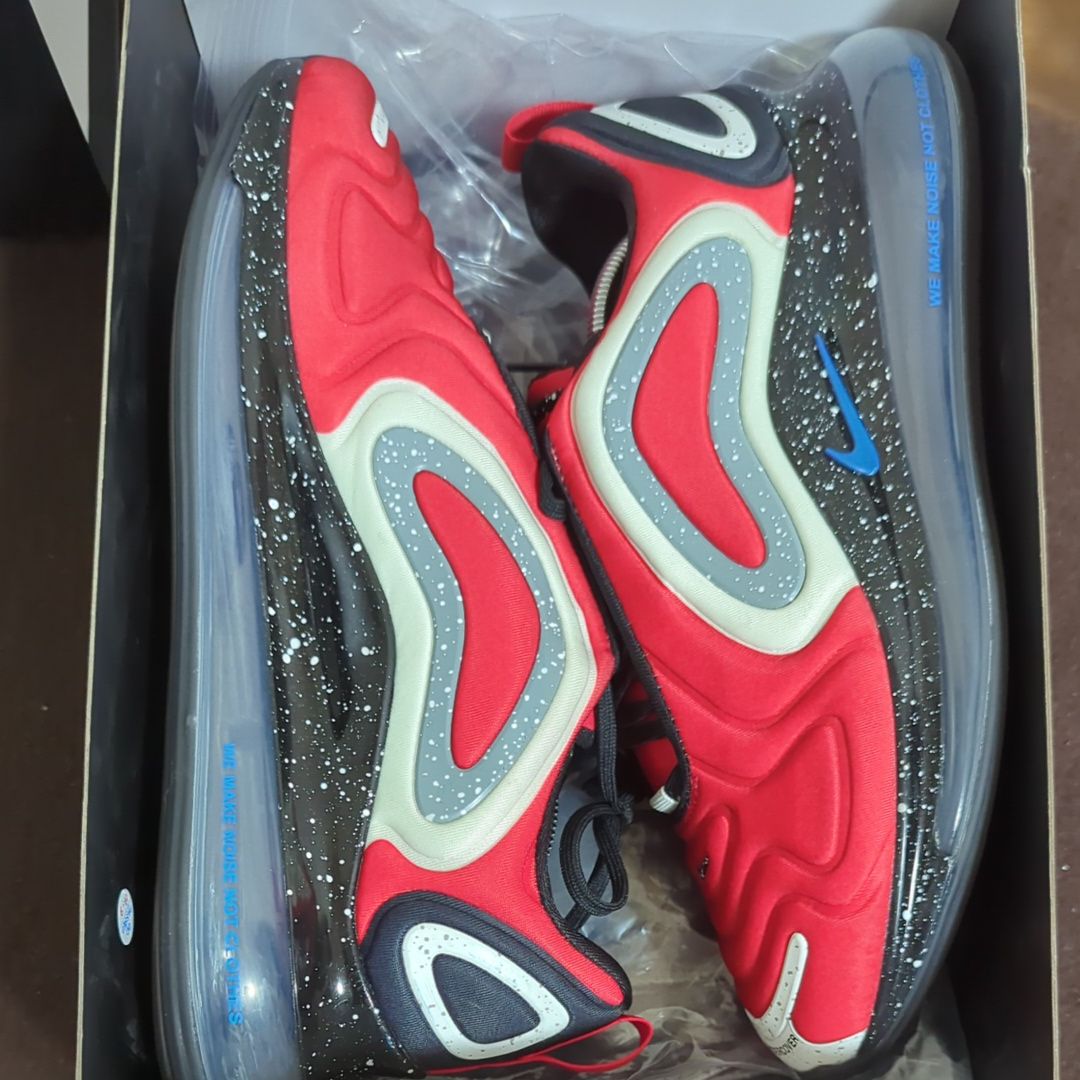 UNDERCOVER × NIKE AIR MAX 720 "UNIVERSITY RED"