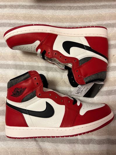 Nike Air Jordan 1 High OG "Lost & Found/Chicago"