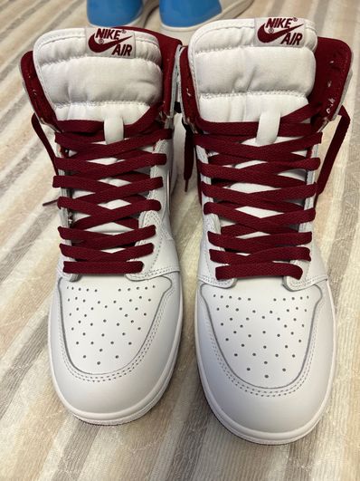 Nike Air Jordan 1 High '85 "Metallic Burgundy"