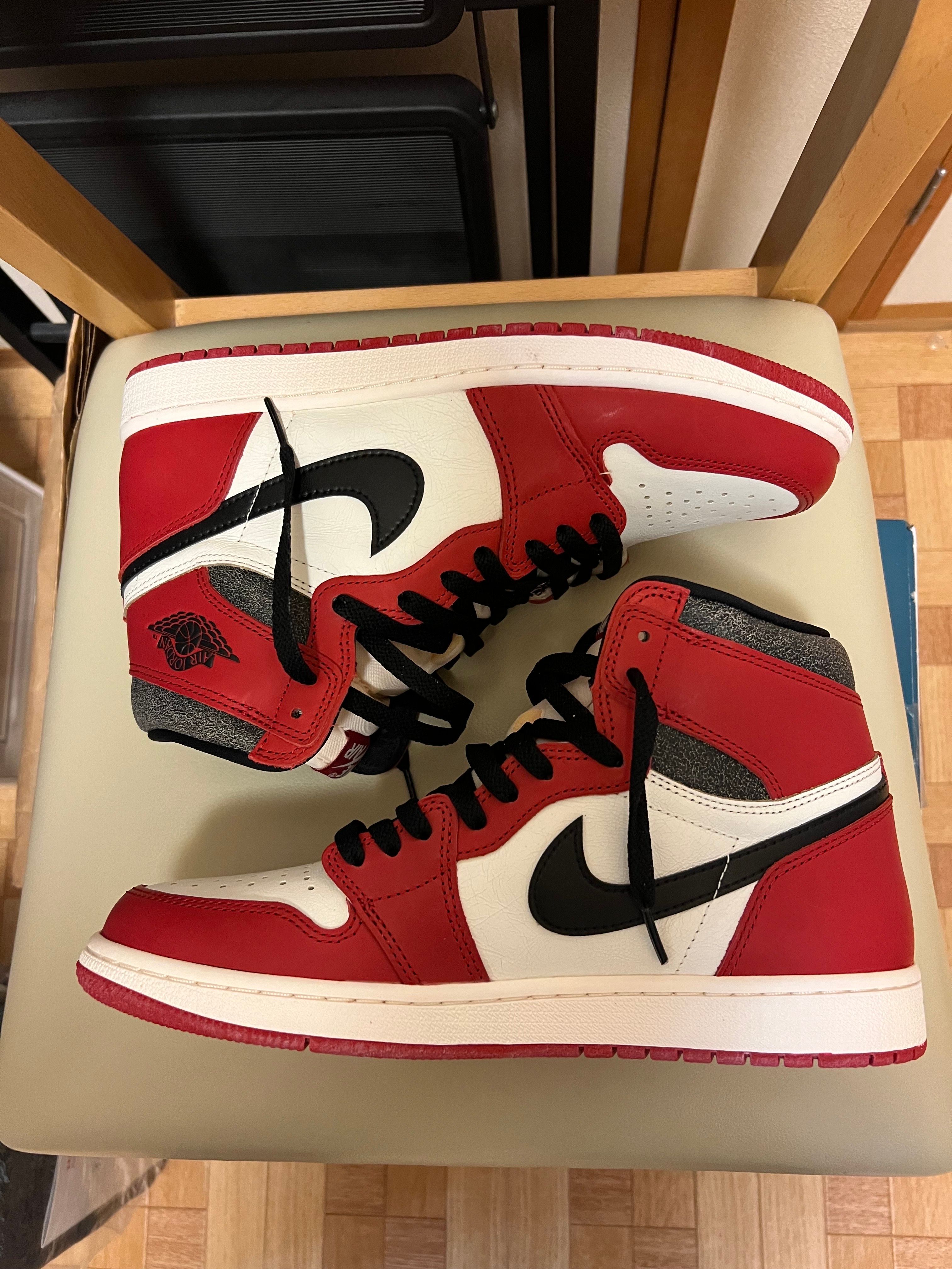 Nike Air Jordan 1 High OG "Lost & Found/Chicago"