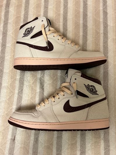 A Ma Maniere × Nike Air Jordan 1 Retro High OG "Sail and Burgundy"