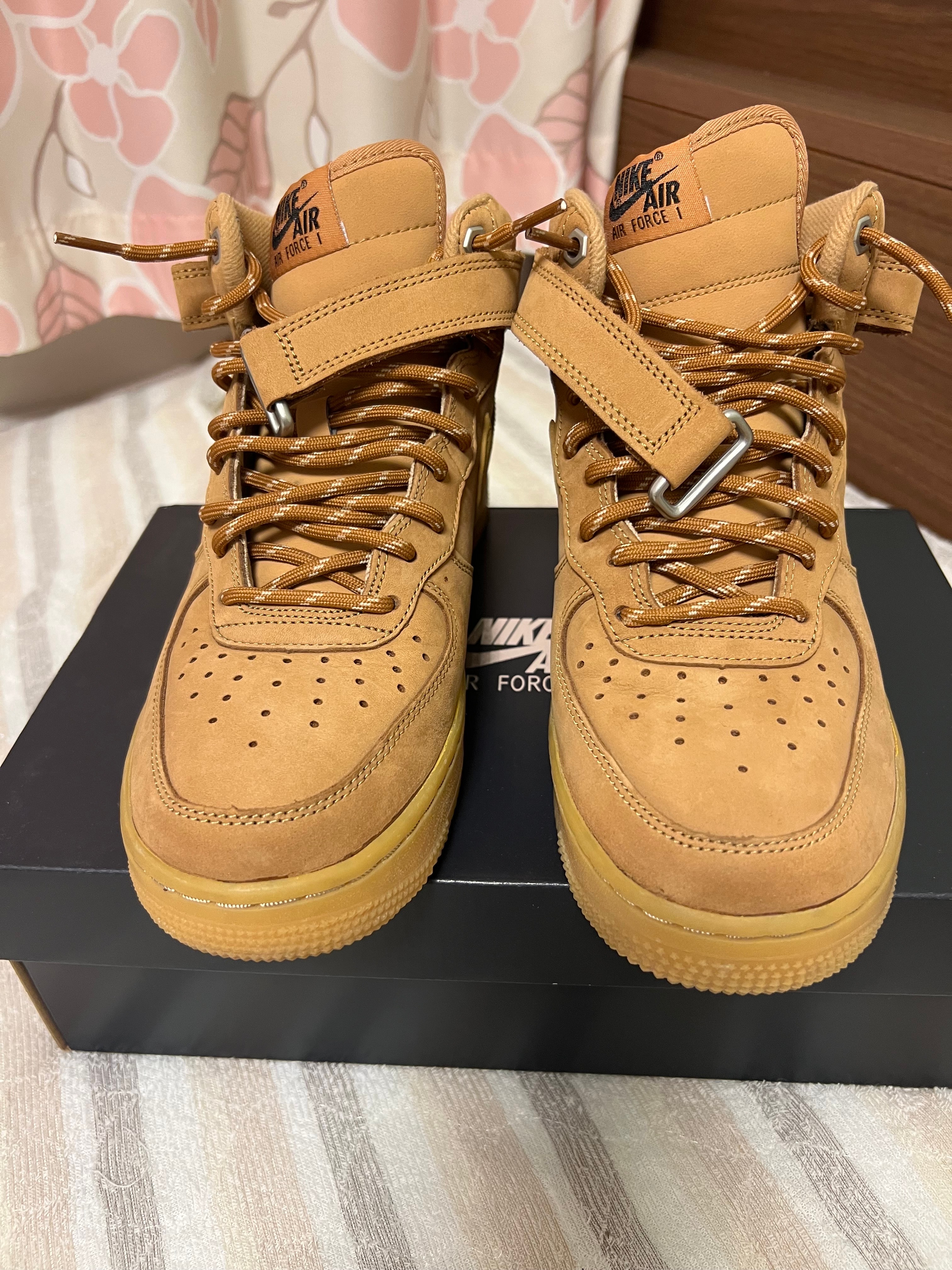Nike Air Force 1 Mid "Flax"