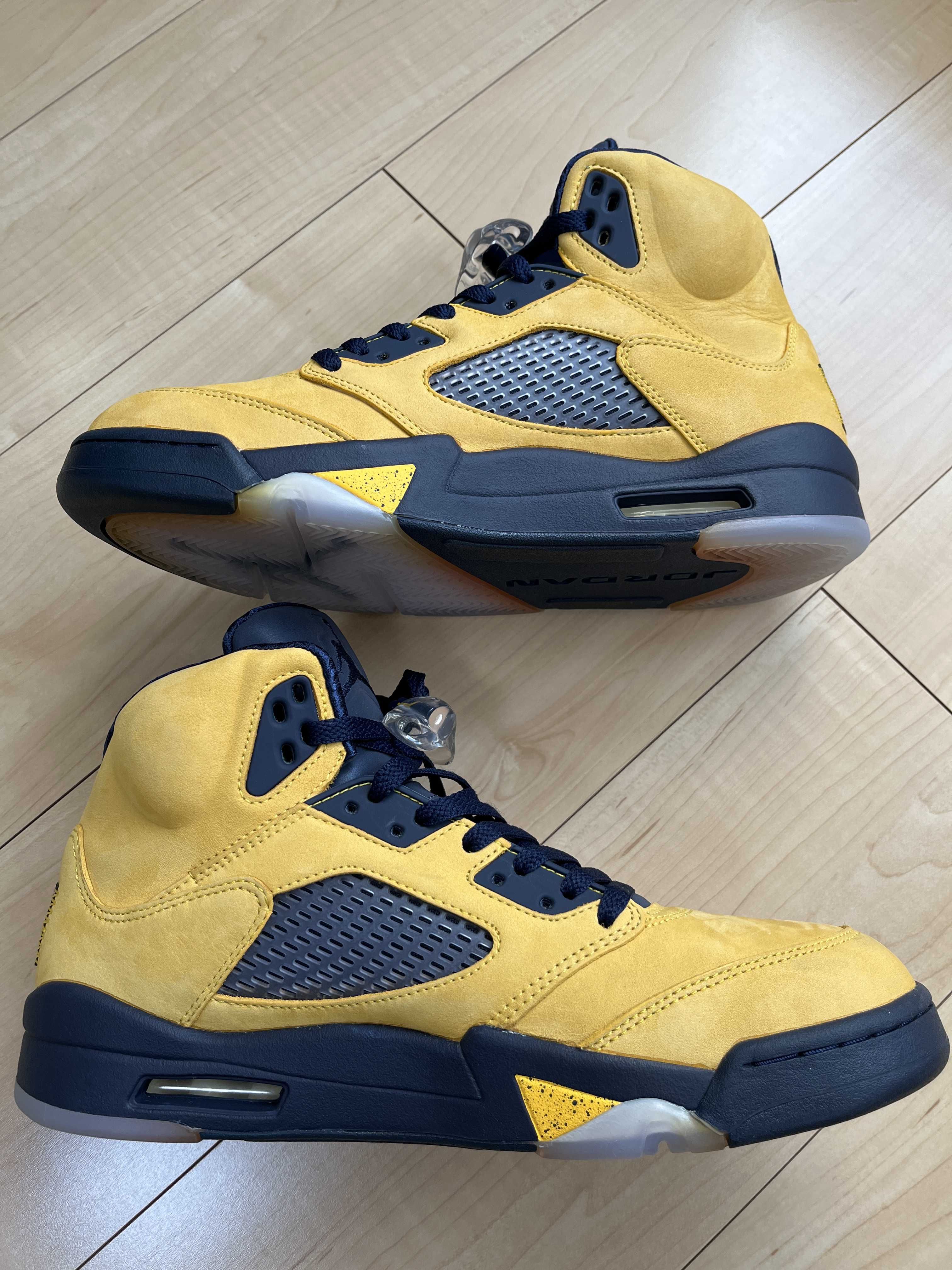 NIKE AIR JORDAN 5 "MICHIGAN"