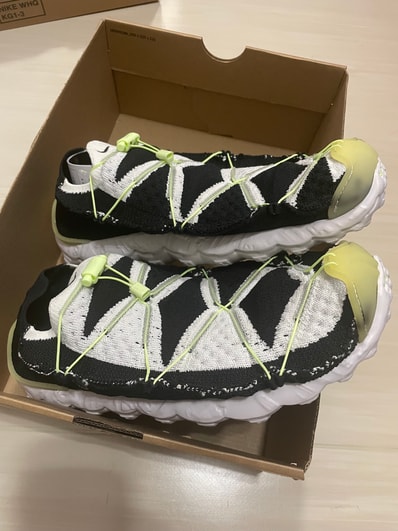 Nike ISPA Mindbody "Black/ White/Barely Volt"