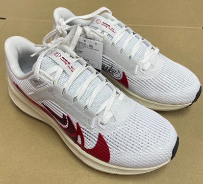 Nike Women's Air Zoom Pegasus 40 PRM "White/Photon Dust/University Red/Multi Color"