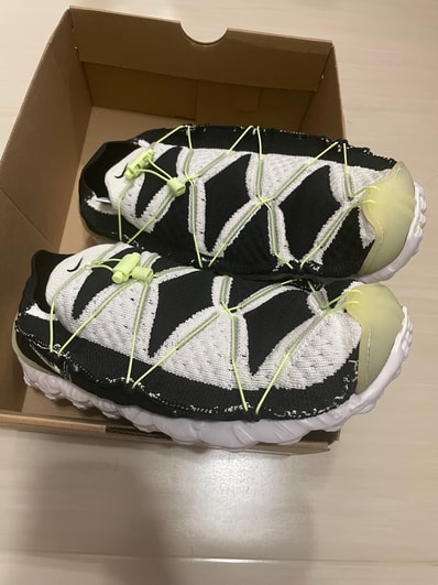 Nike ISPA Mindbody "Black/ White/Barely Volt"