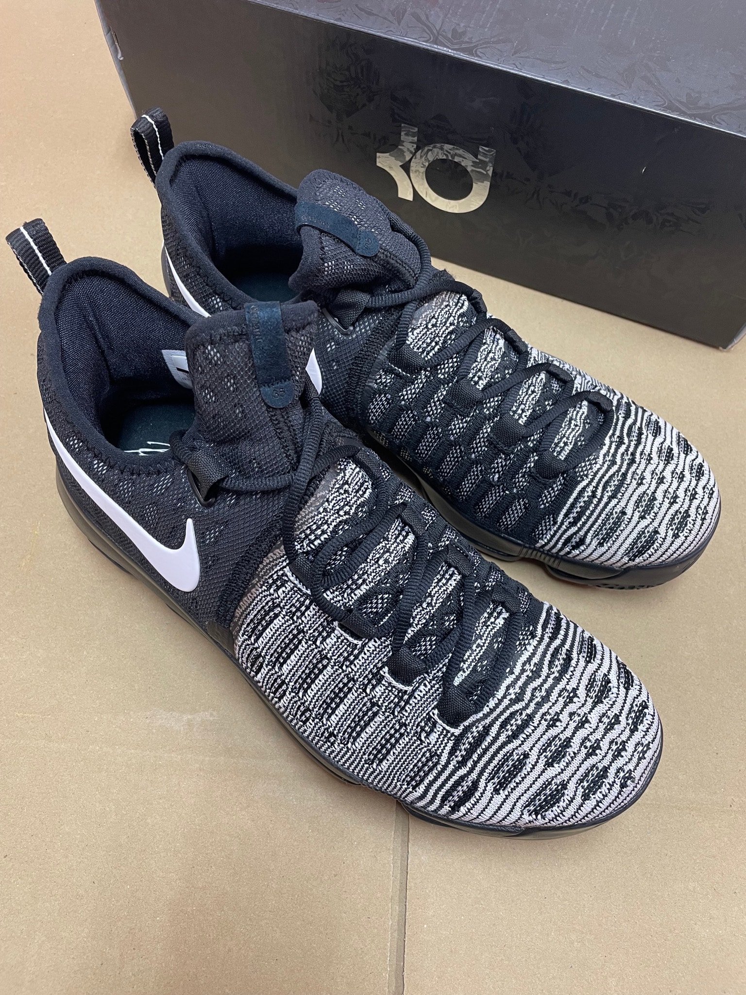 Nike Zoom KD 9 "Black/White"