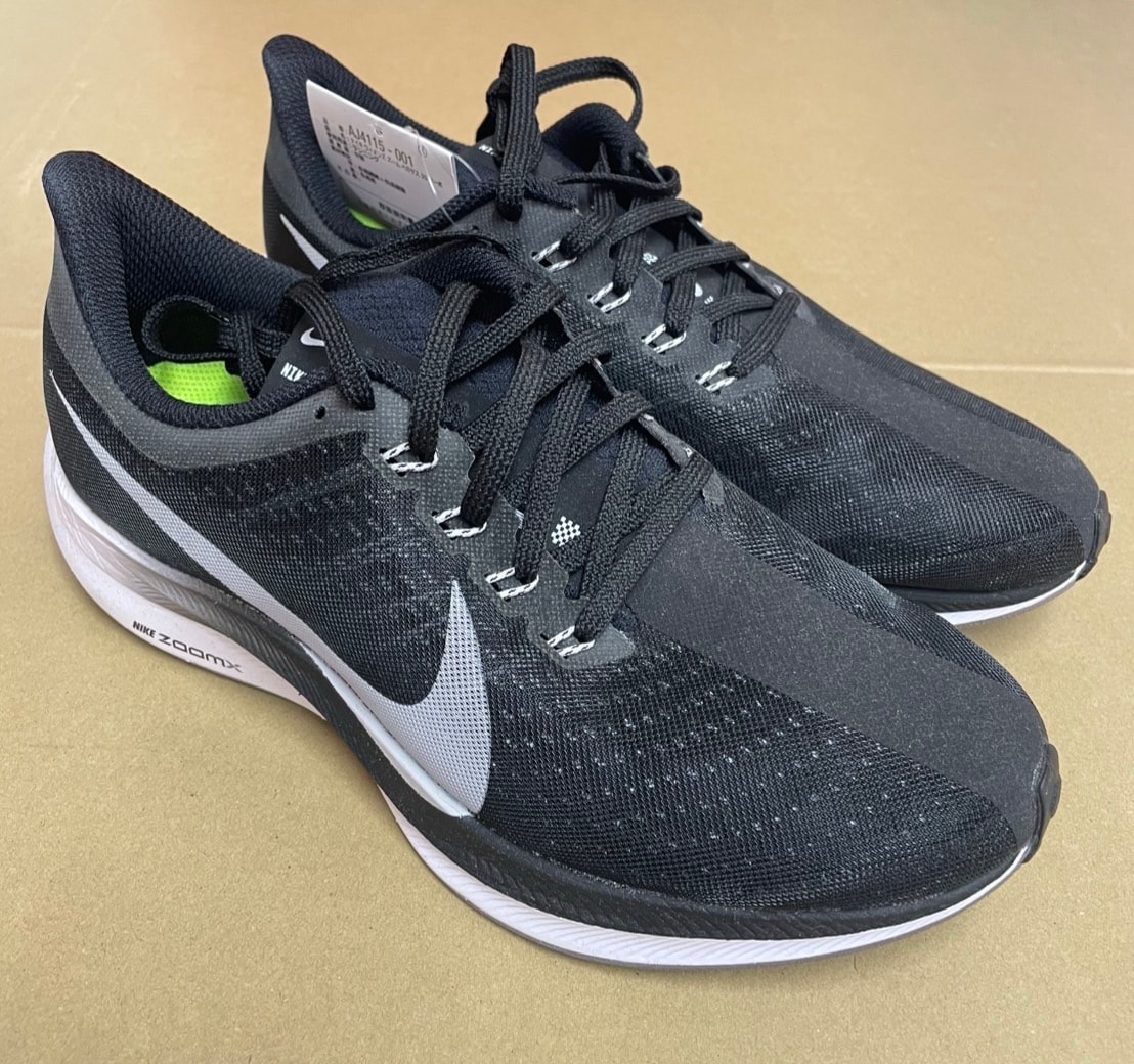 Nike Women's Air Zoom Pegasus 35 Turbo "Black/White"
