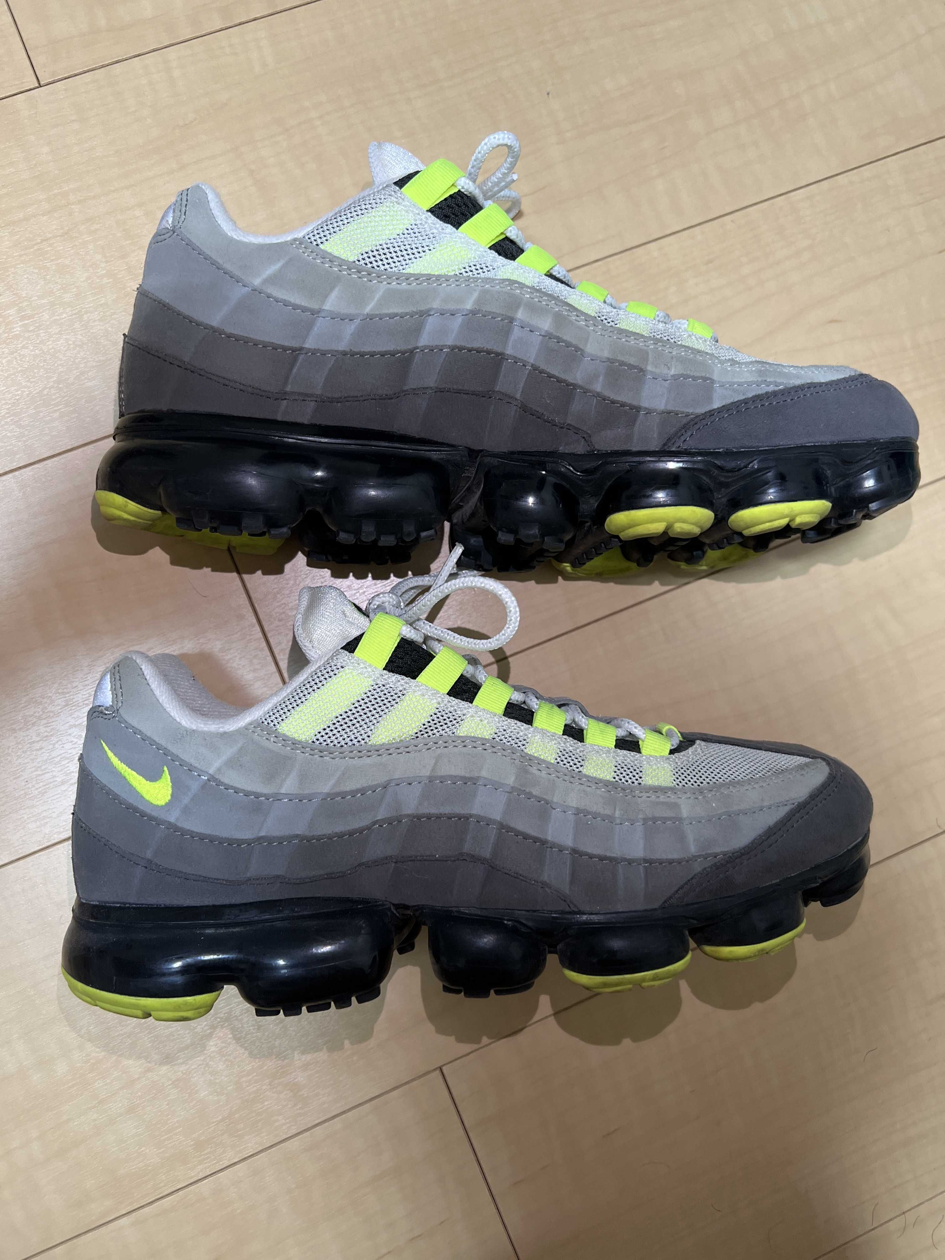 Nike Air Vapormax 95 "Neon"