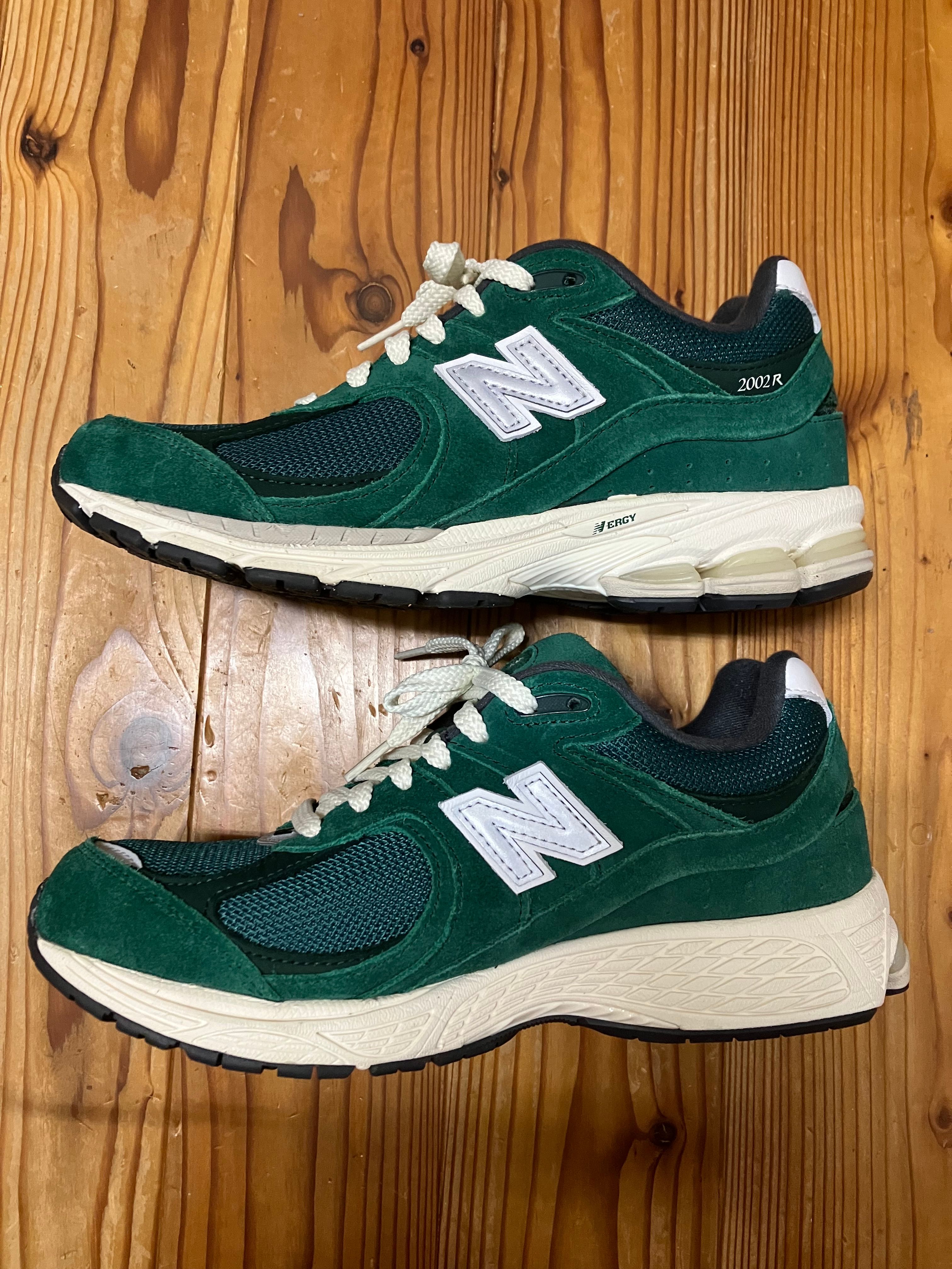 New Balance 2002R "Forest Green"