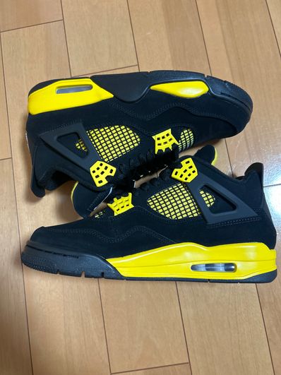 Nike Air Jordan 4 Retro "Thunder"(2023)
