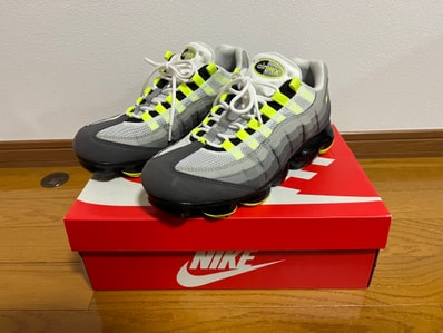 Nike Air Vapormax 95 "Neon"