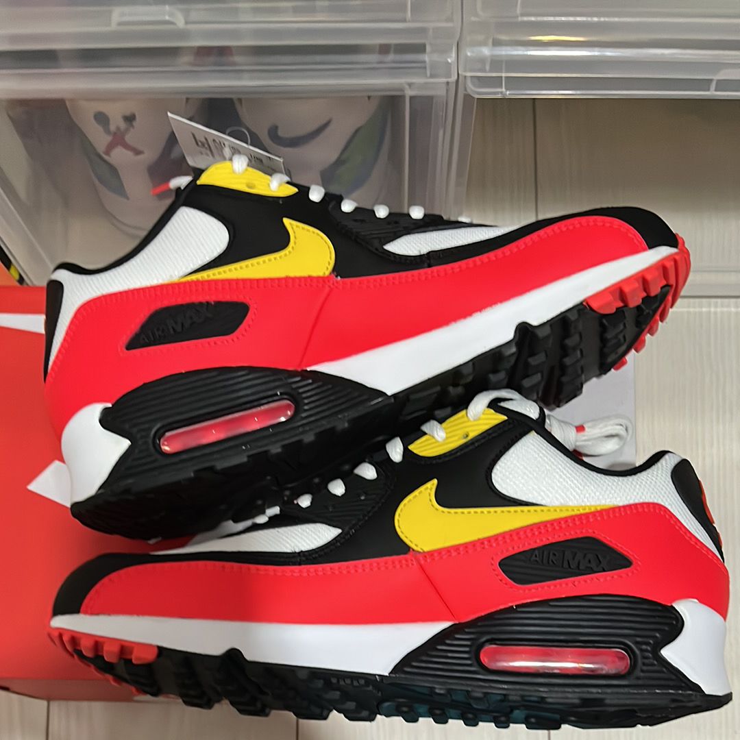 Nike Air Max 90 "Crimson"
