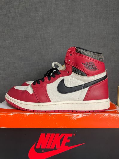 Nike Air Jordan 1 High OG "Lost & Found/Chicago"