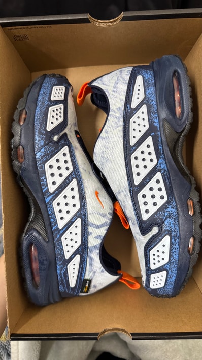 Nike Air Max SNDR SE "Pure Platinum/Obsidian/Light Silver/Safety Orange"