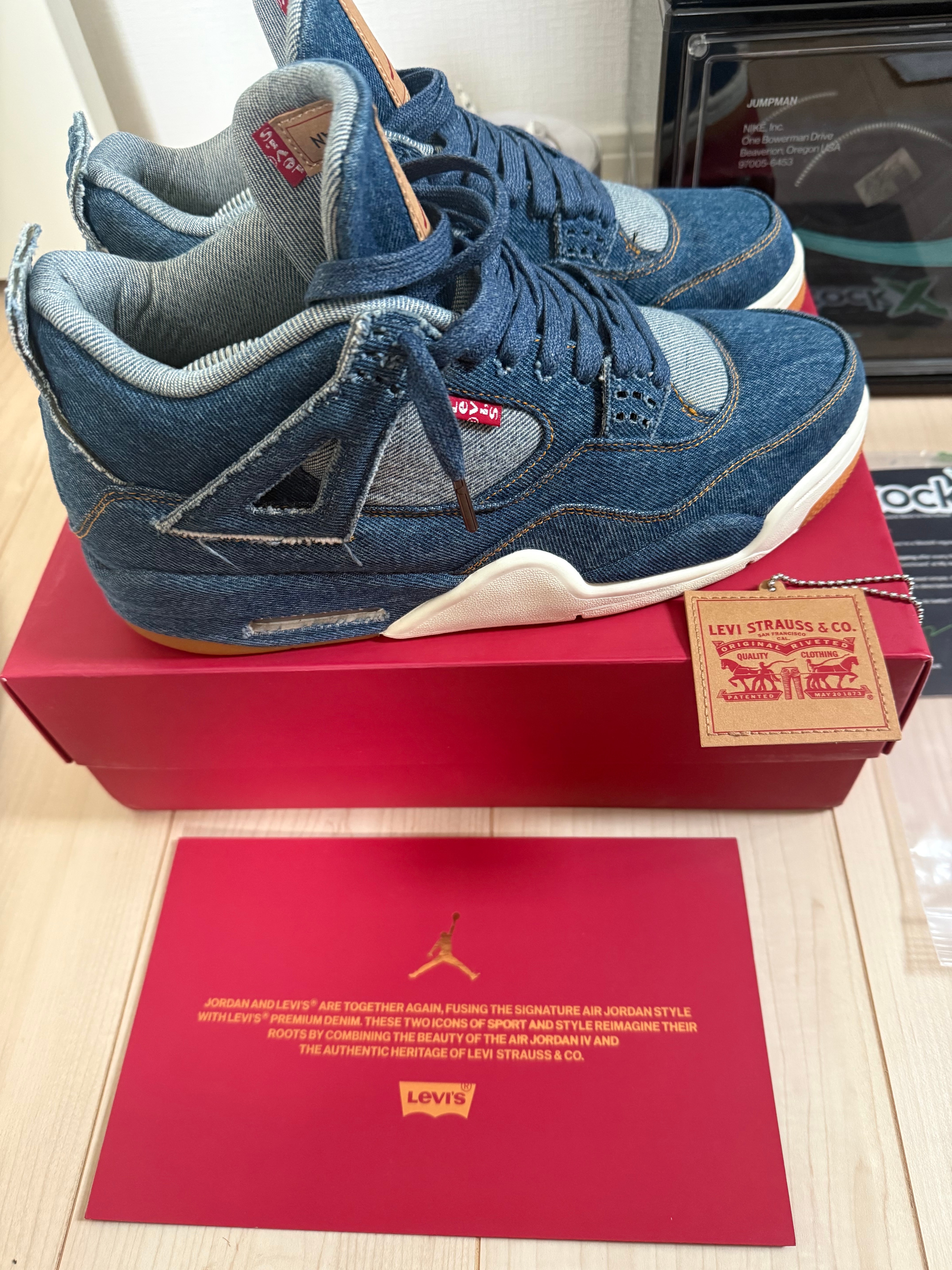 Nike × Levi's Air Jordan 4 "Denim" (LEVIS Tab)