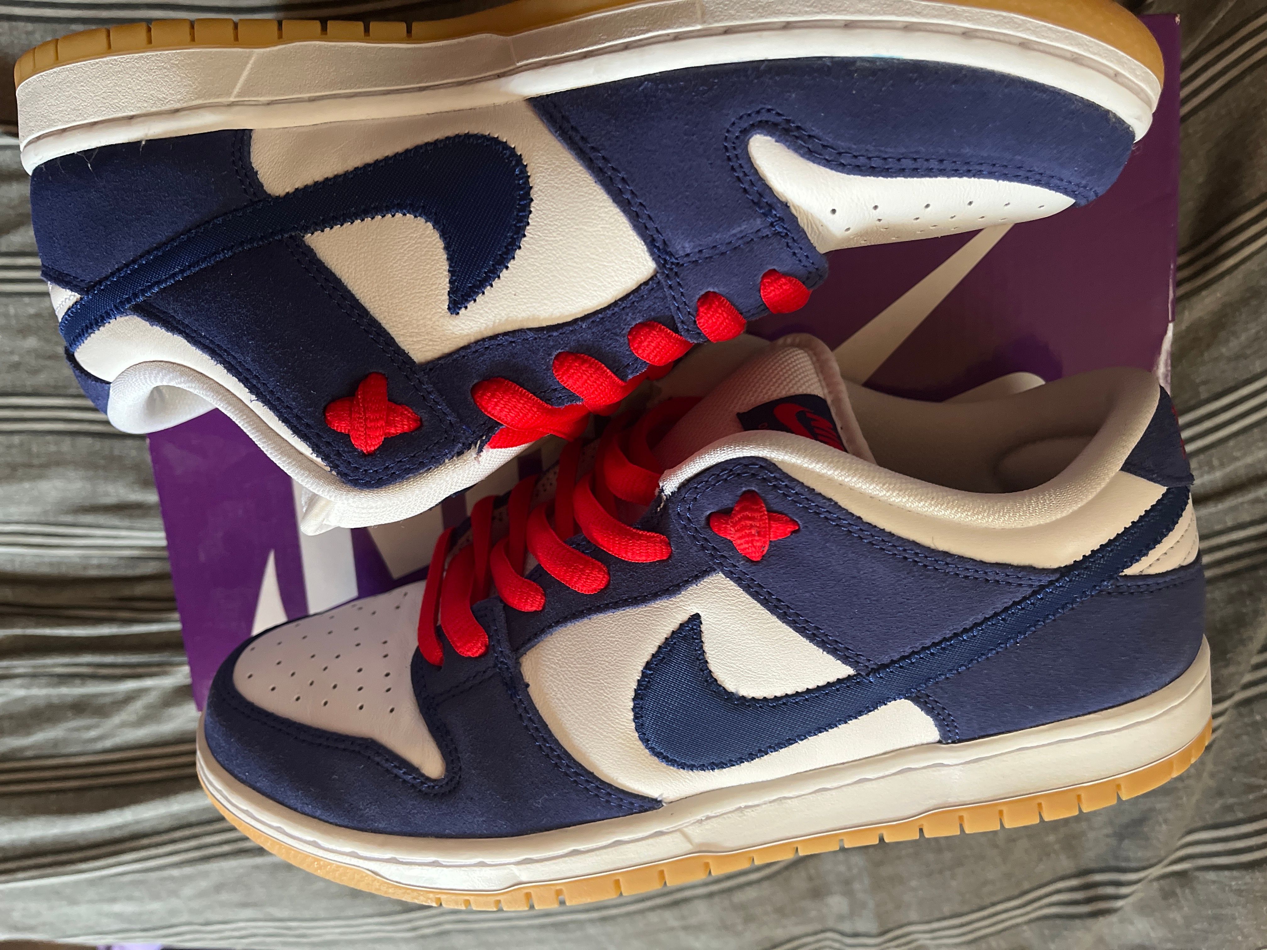 Nike SB Dunk Low "Los Angeles Dodgers/Deep Royal Blue"