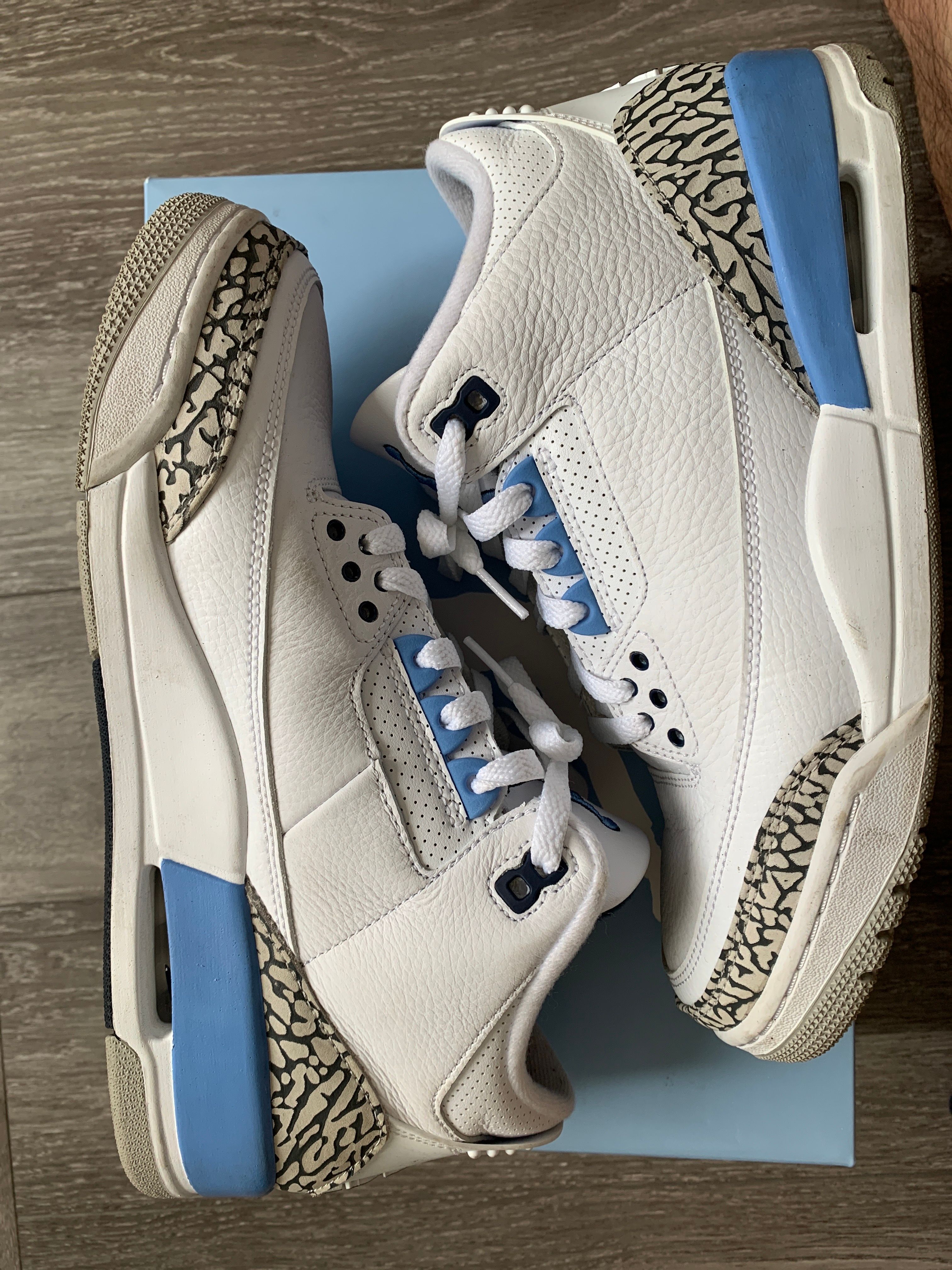 Nike Air Jordan 3 Retro "UNC" (2020)