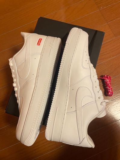 Supreme × Nike Air Force 1 Low "White"