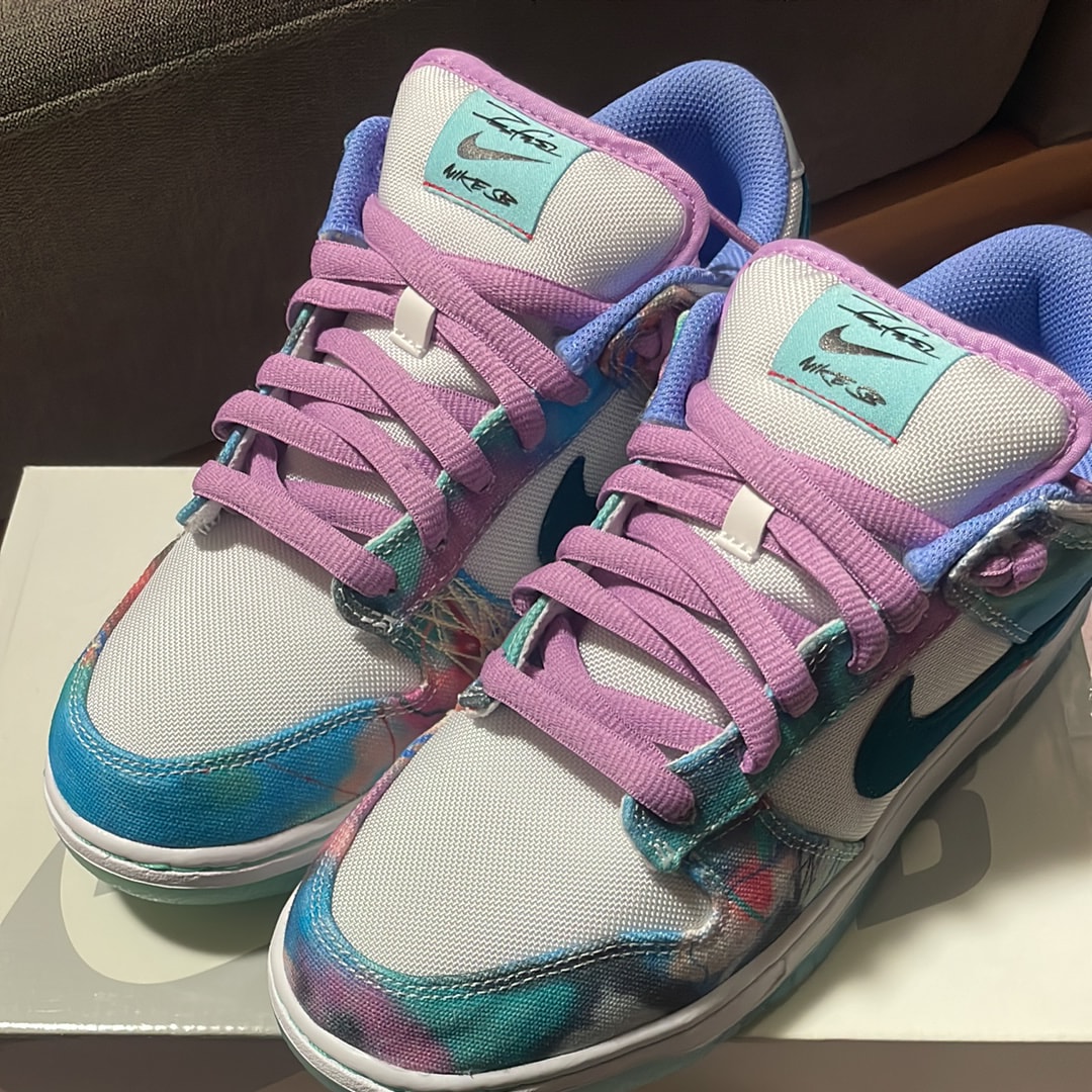 Futura × Nike SB Dunk Low "White and Geode Teal"