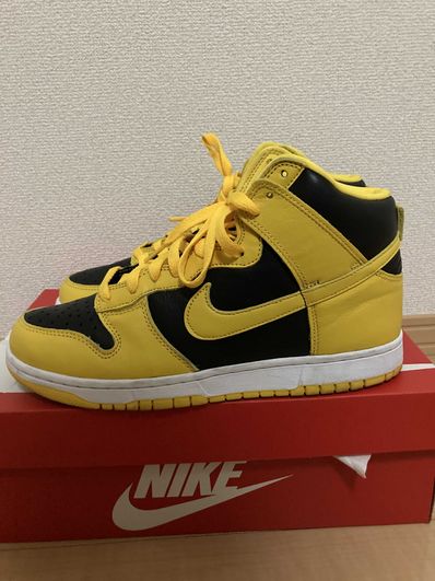 Nike Dunk High "Black/Varsity Maize"