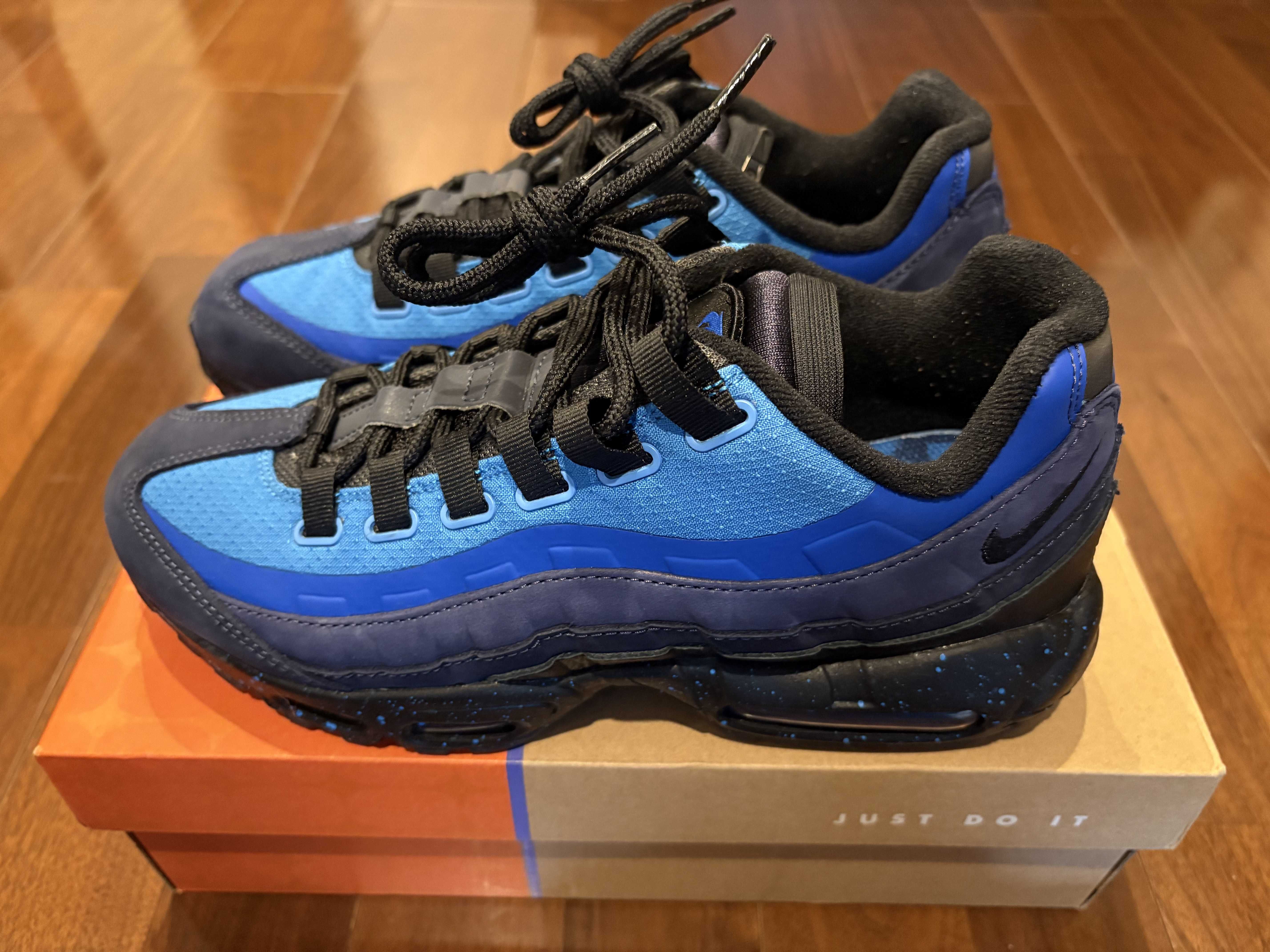 Stash × Nike Air Max 95 "Black and Harbor Blue" (2024)